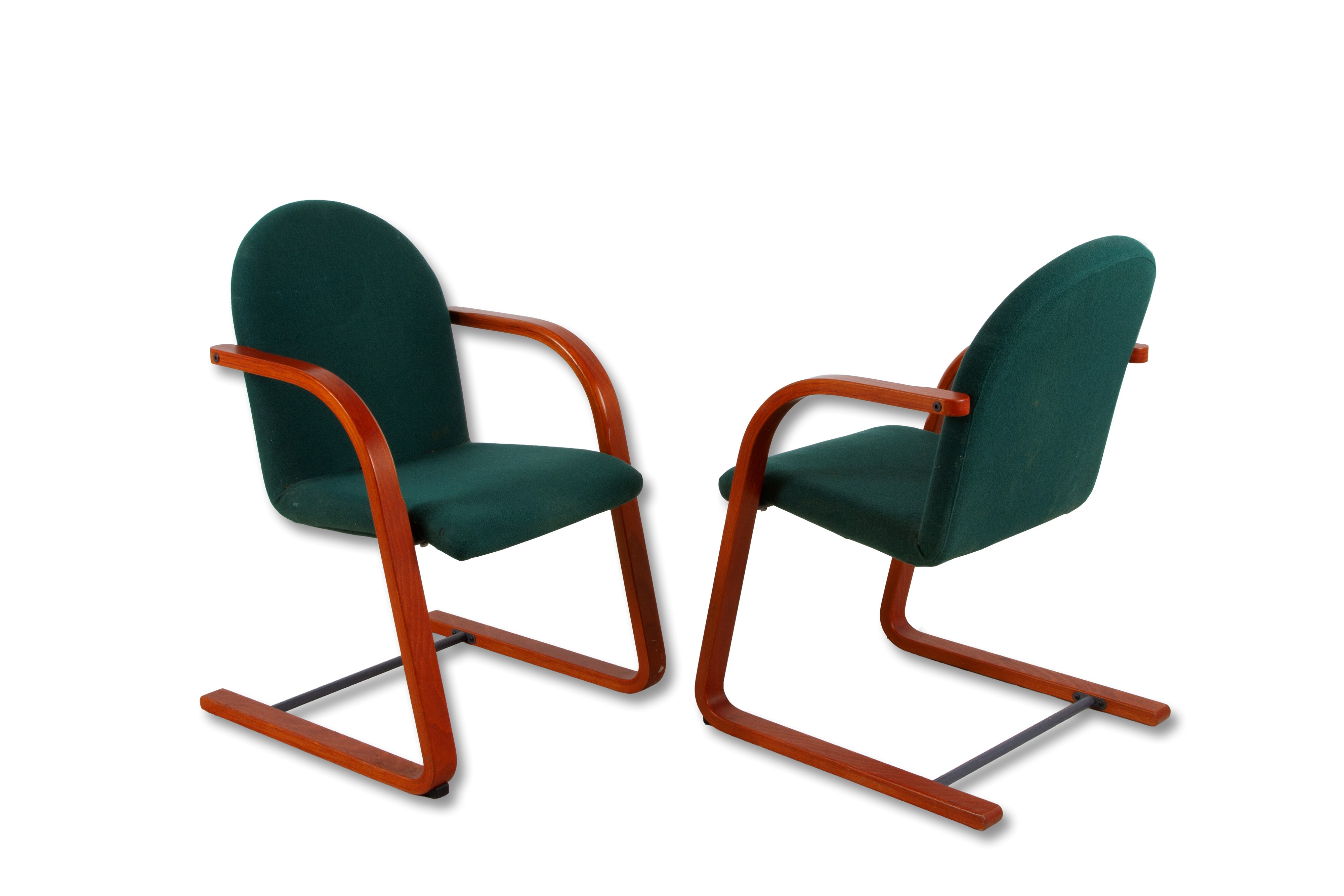 Coppia di poltrone, legno con rivestimento in stoffa verde, anni '80-'90