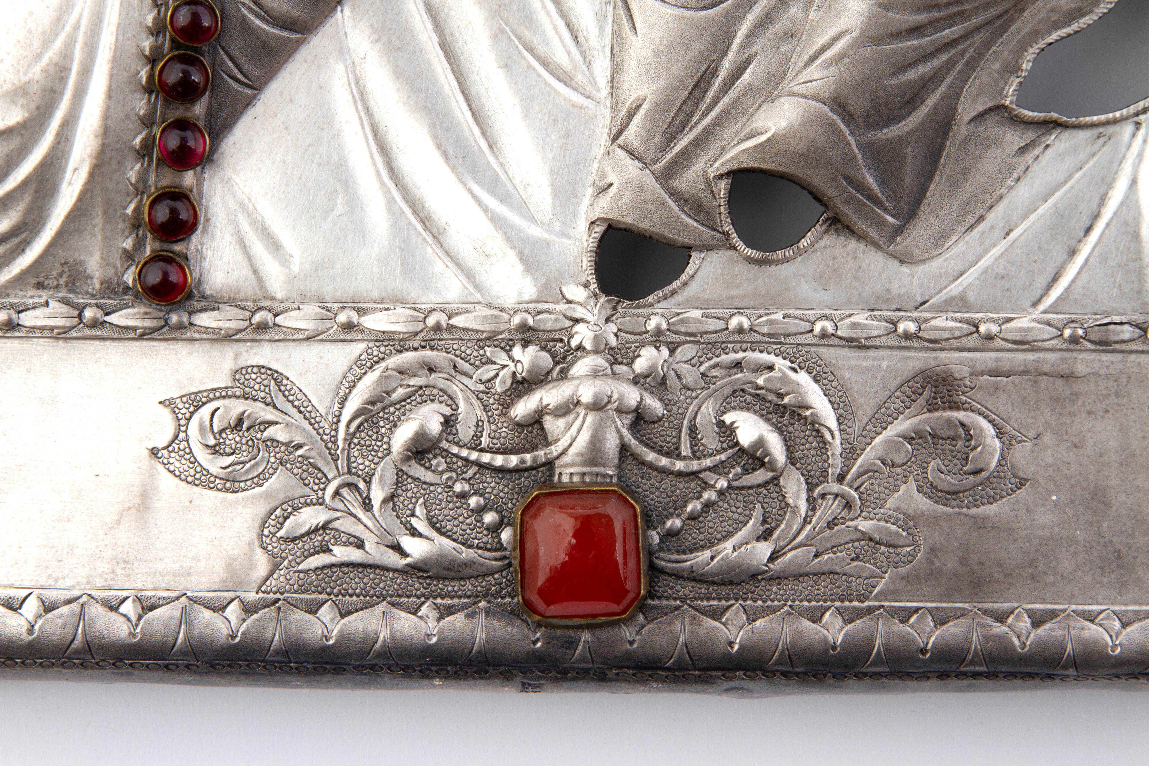 Riza in argento con pietre dure