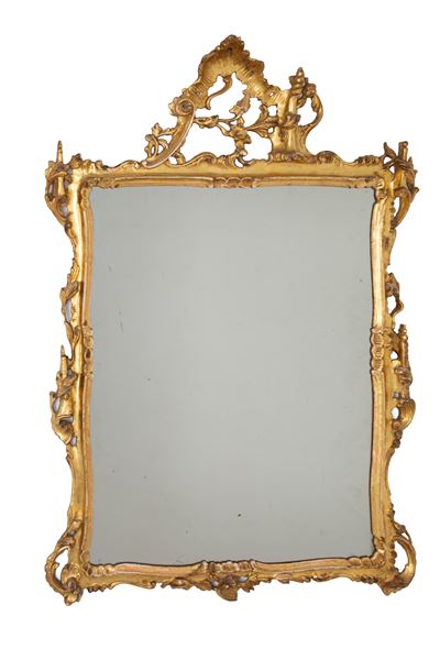 Specchiera in legno intagliato e dorato, XIX secolo
