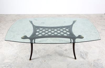 Tavolo modello “Camarillo Brillo” con piano in cristallo temperato (CECCOTTI COLLEZIONI)
