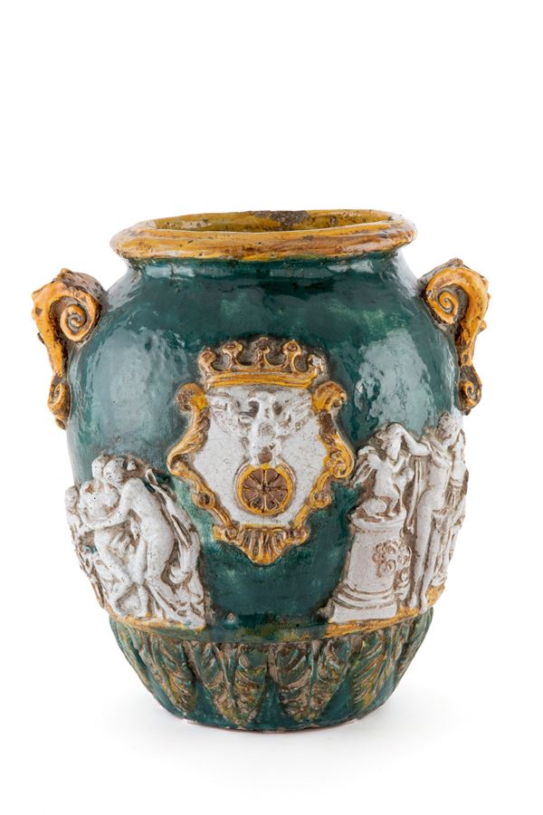 Majolica vase