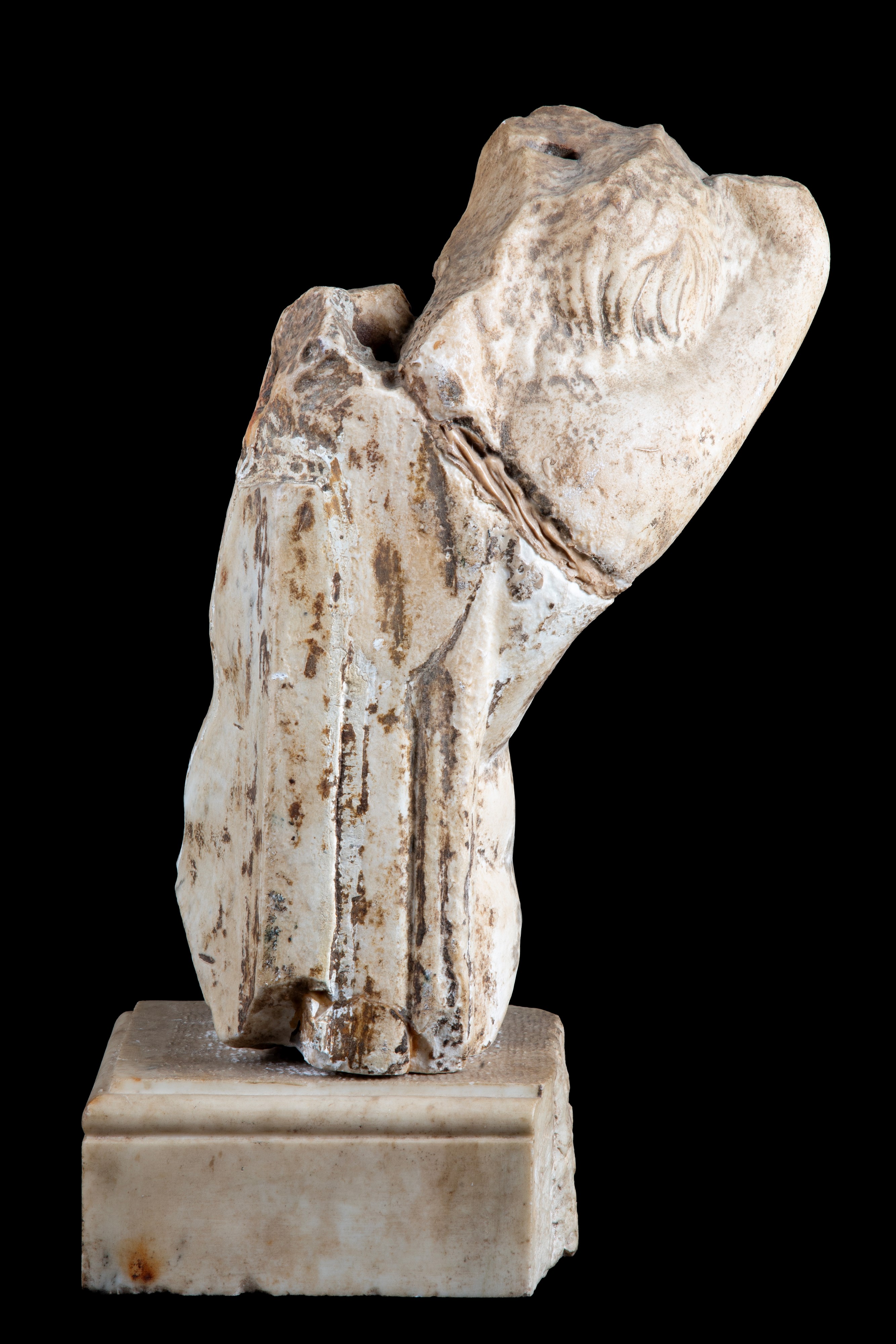 Antico frammento in marmo, Busto di fanciullo