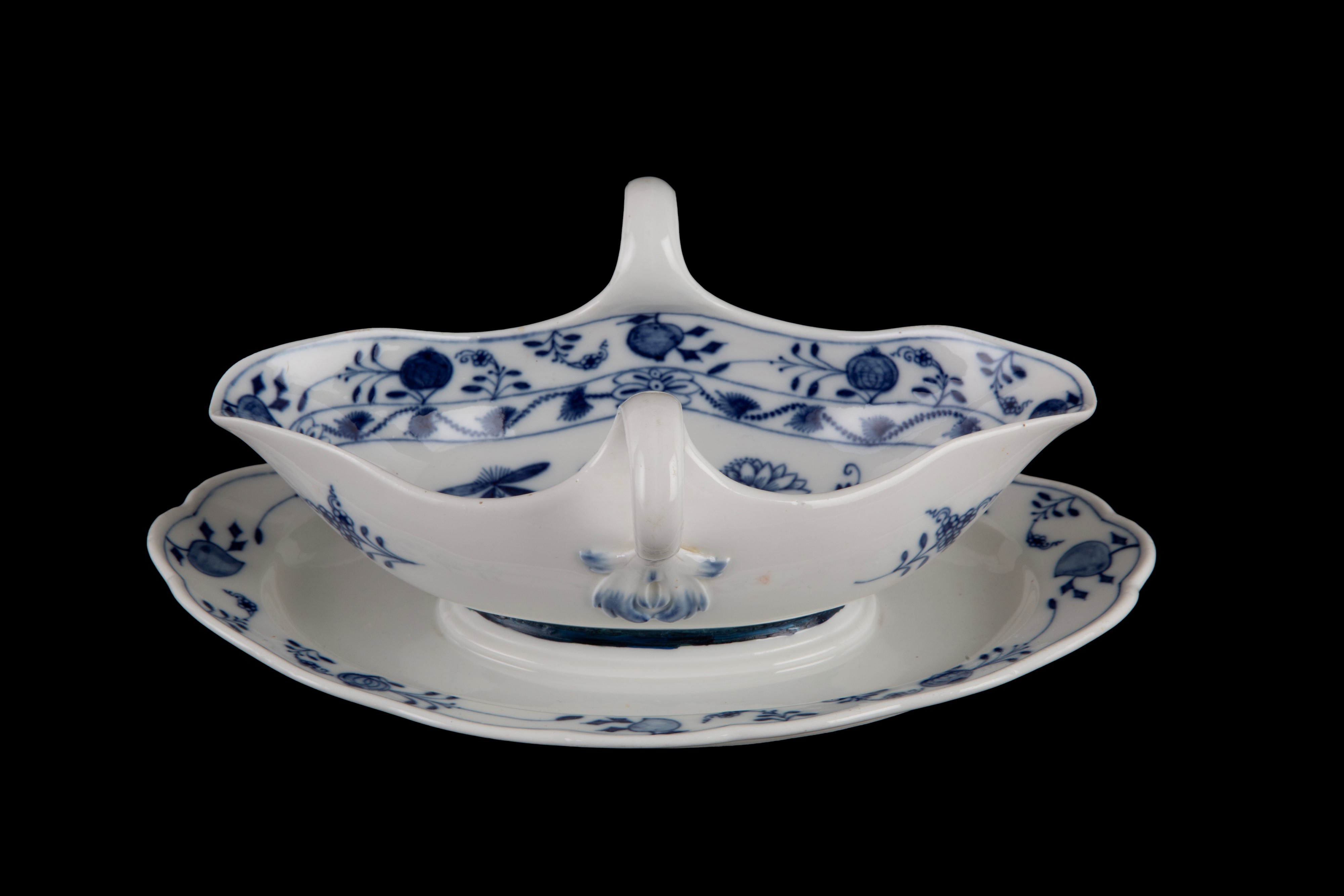 Servizio mod. Cipolla blu in porcellana. MEISSEN