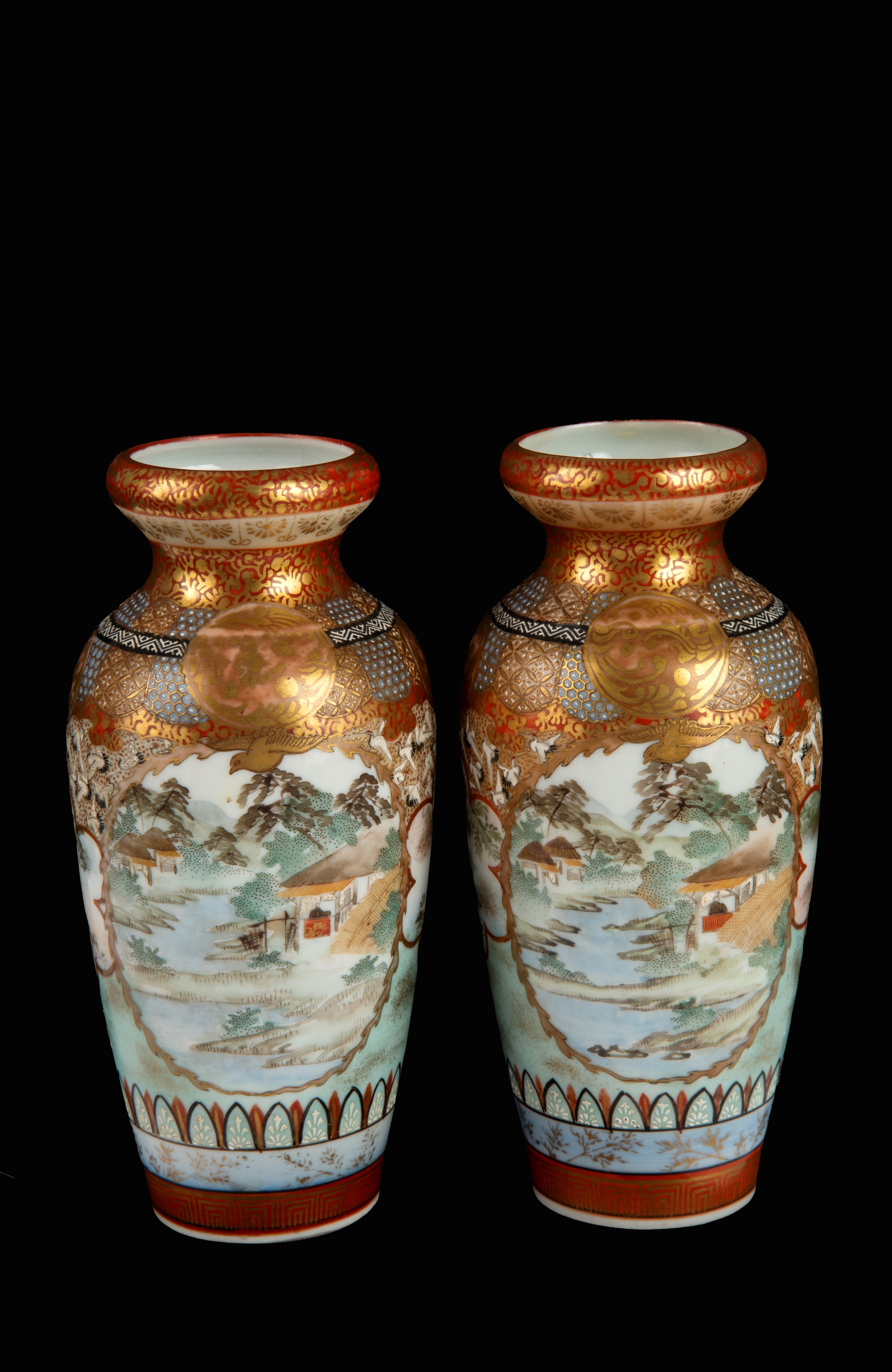 Coppia di vasetti Kutani