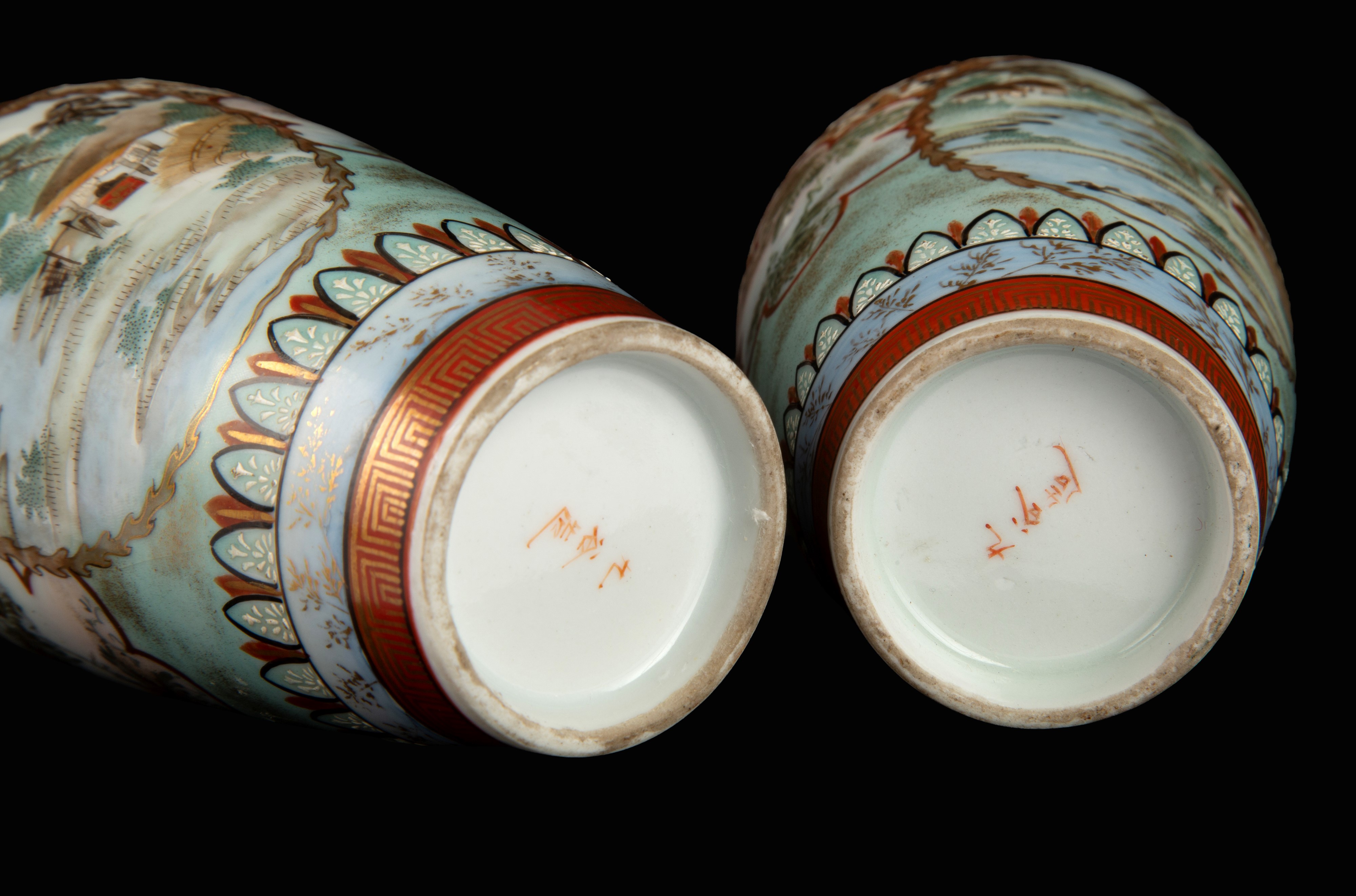 Coppia di vasetti Kutani