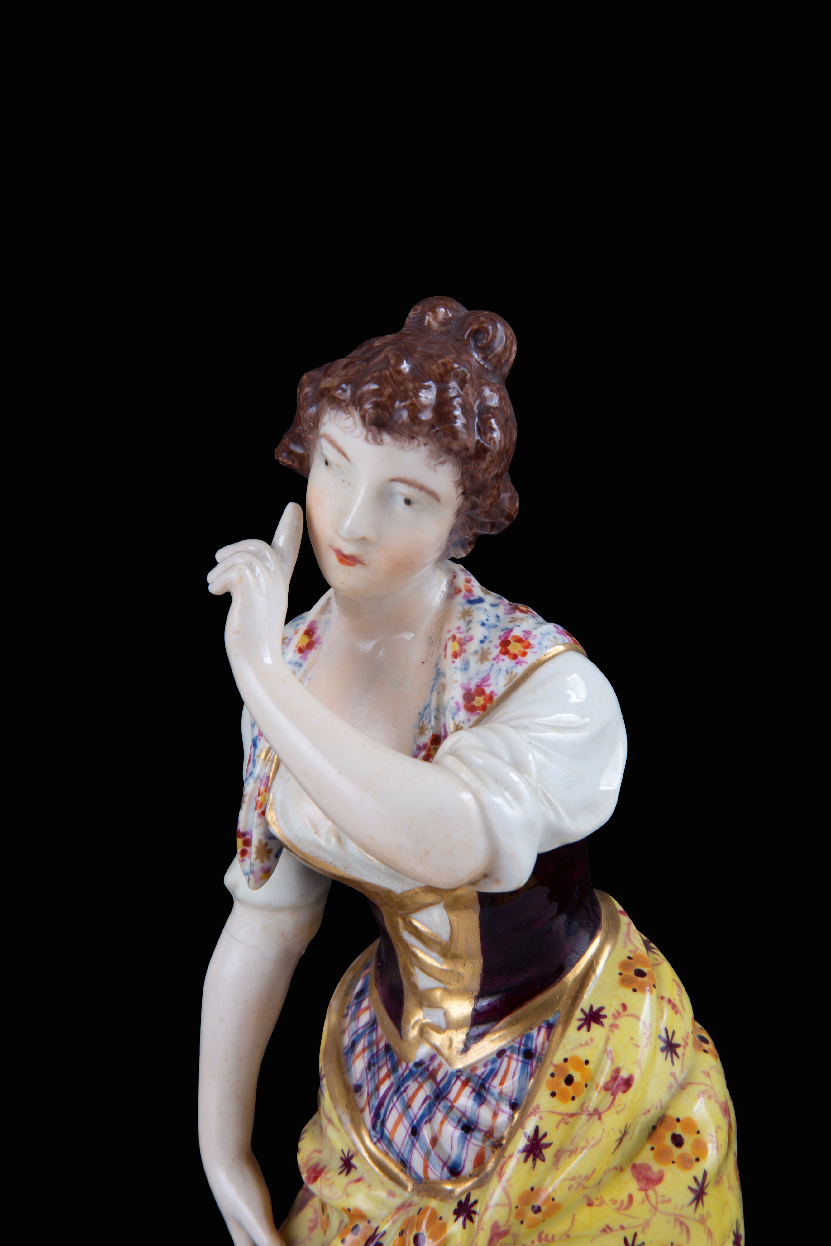 Coppia di statuine "PASTORI E CONTADINELLA"