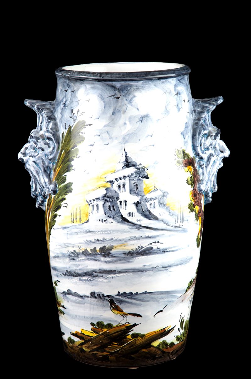 Vaso in maiolica