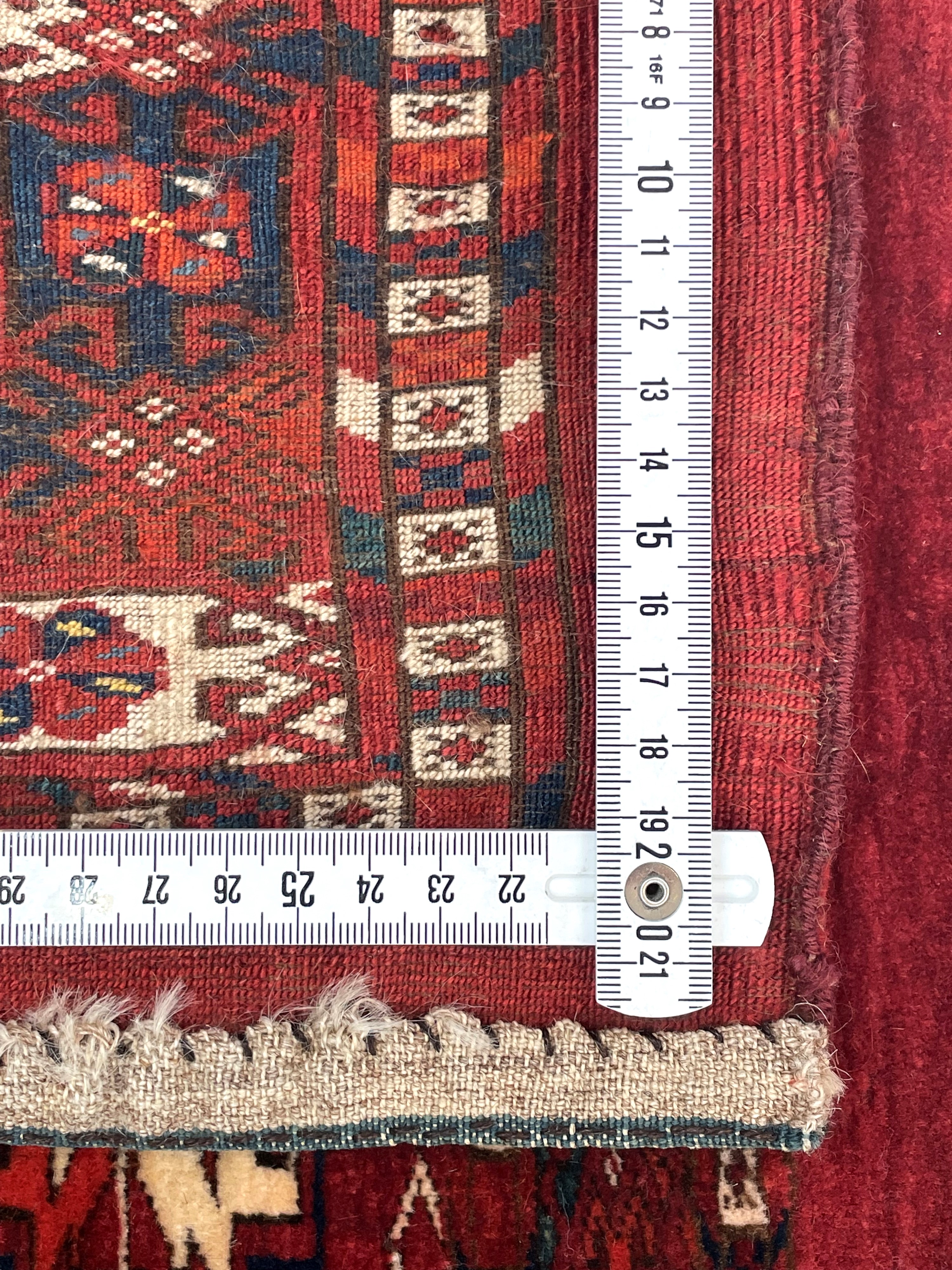 Tappeto Tekkè, Turkestan occidentale, XIX secolo, 40x120 cm