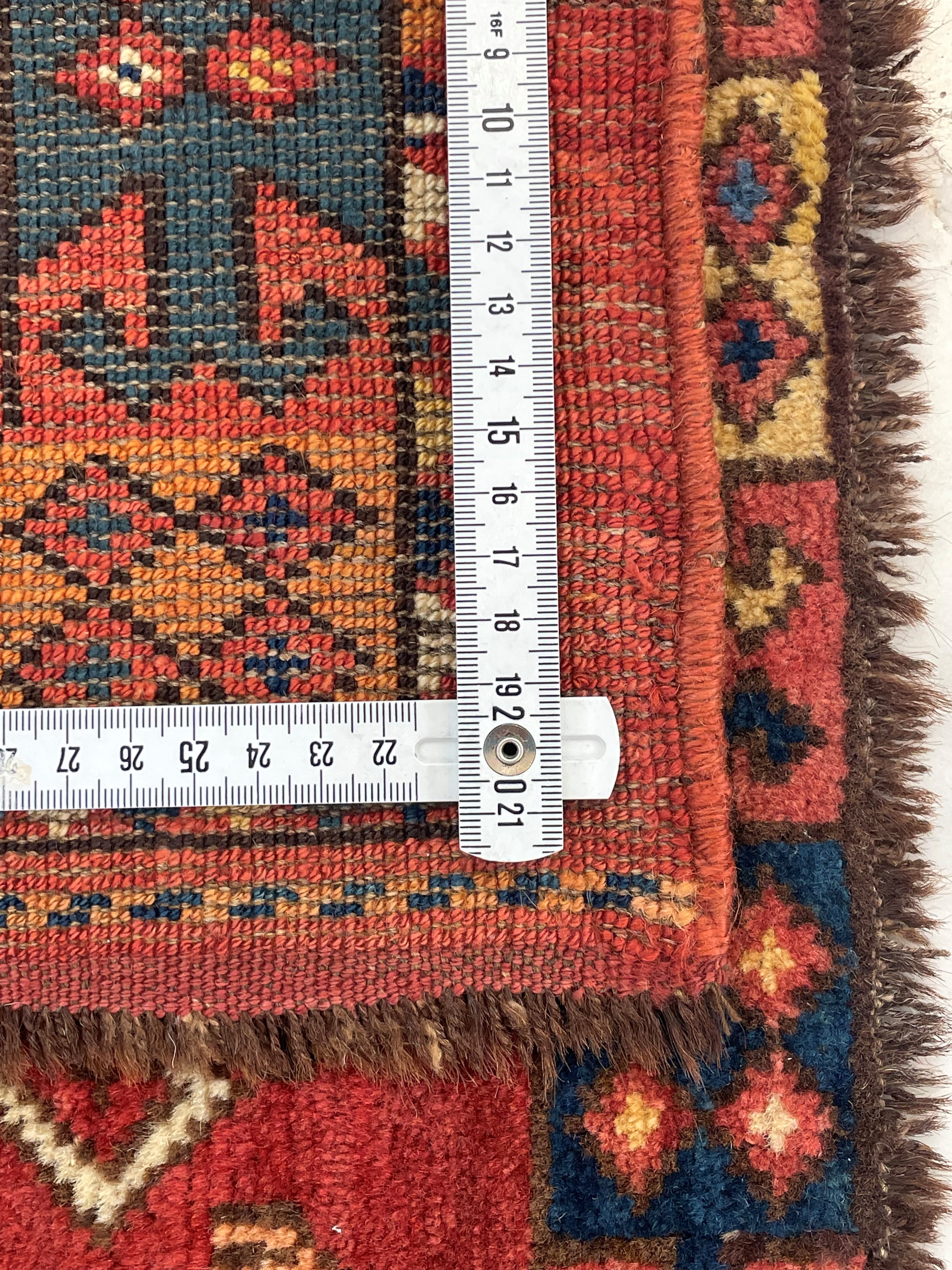 Tappeto Beshir Ersari, Turkestan occidentale, fine XIX secolo, 47x122 cm