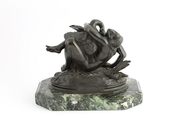 Scultura in bronzo "LEDA E IL CIGNO"