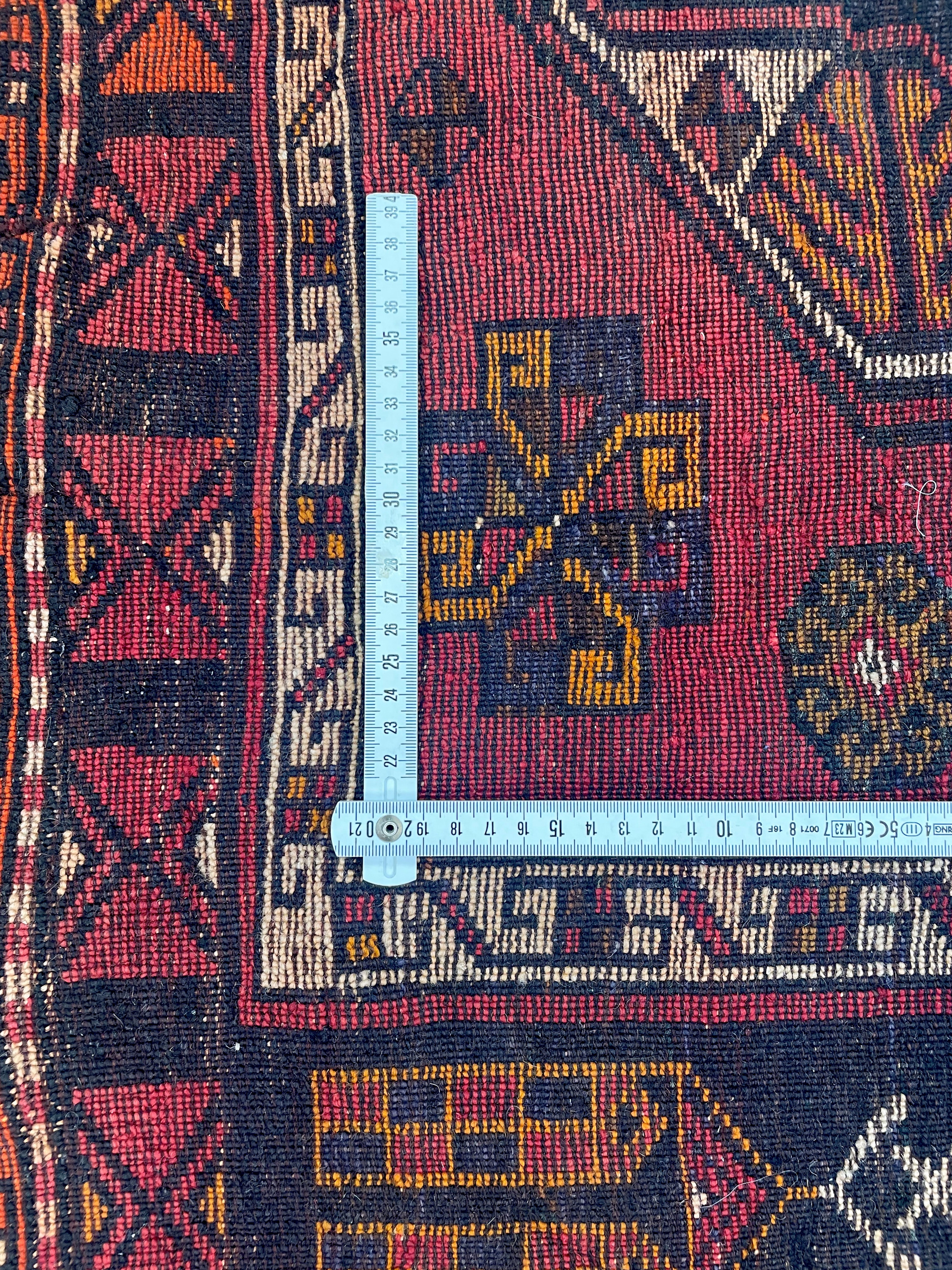 Tappeto Area Kars, Anatolia orientale, prima metà del XX secolo