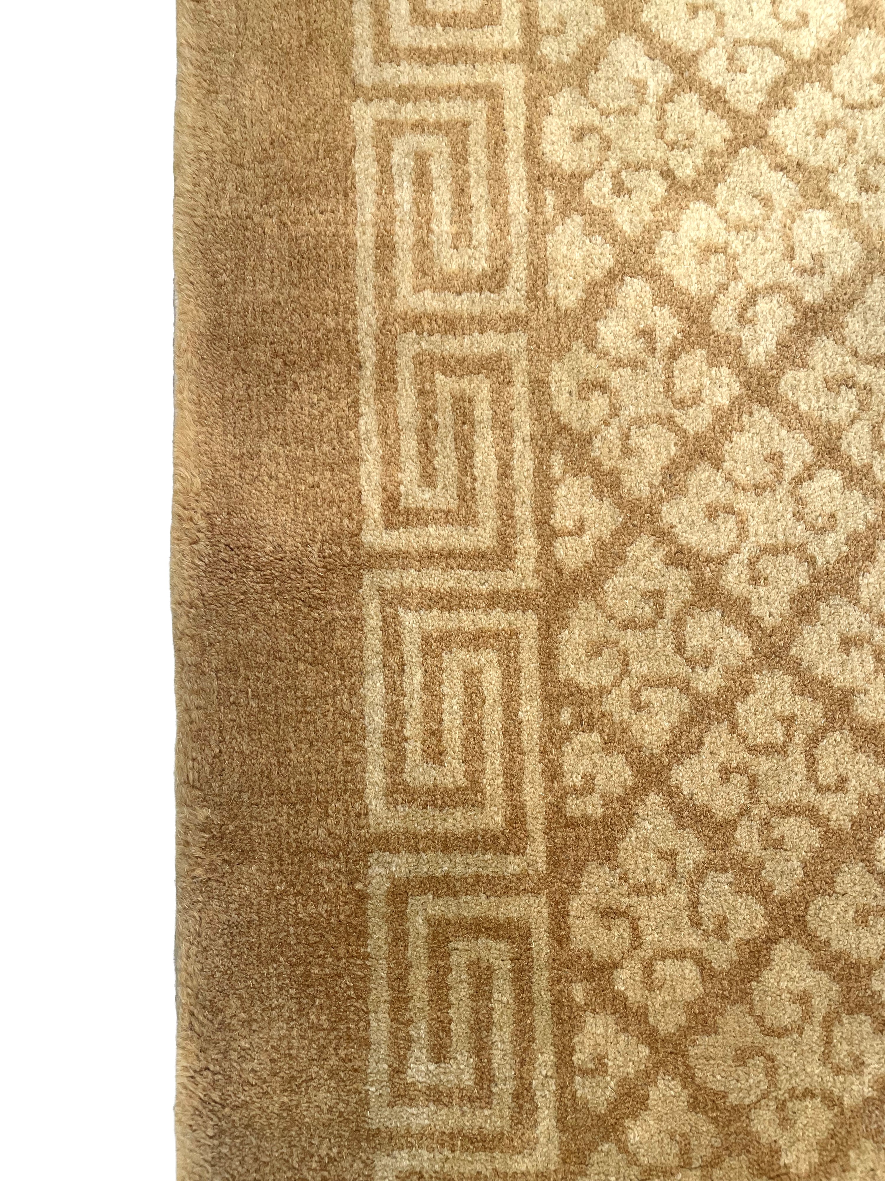 Tappeto Tibet, recente manifattura, full pile, 305x241 cm ca.