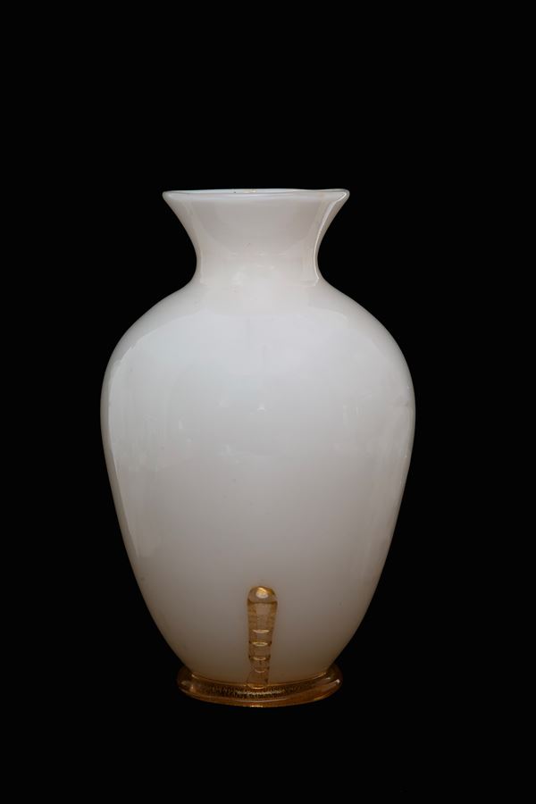 Milk glass vase