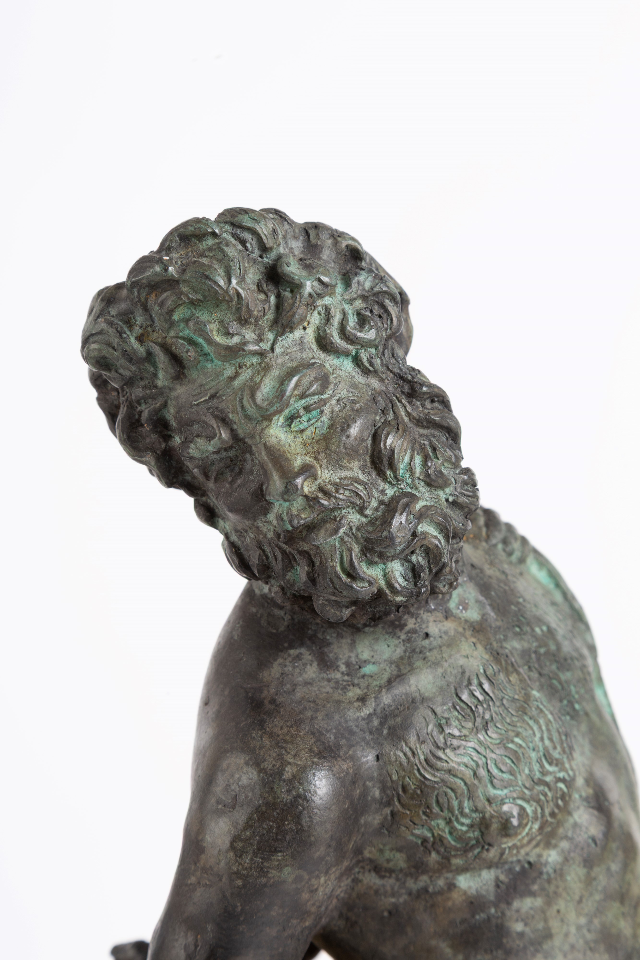 Coppia di Sculture "centauri"