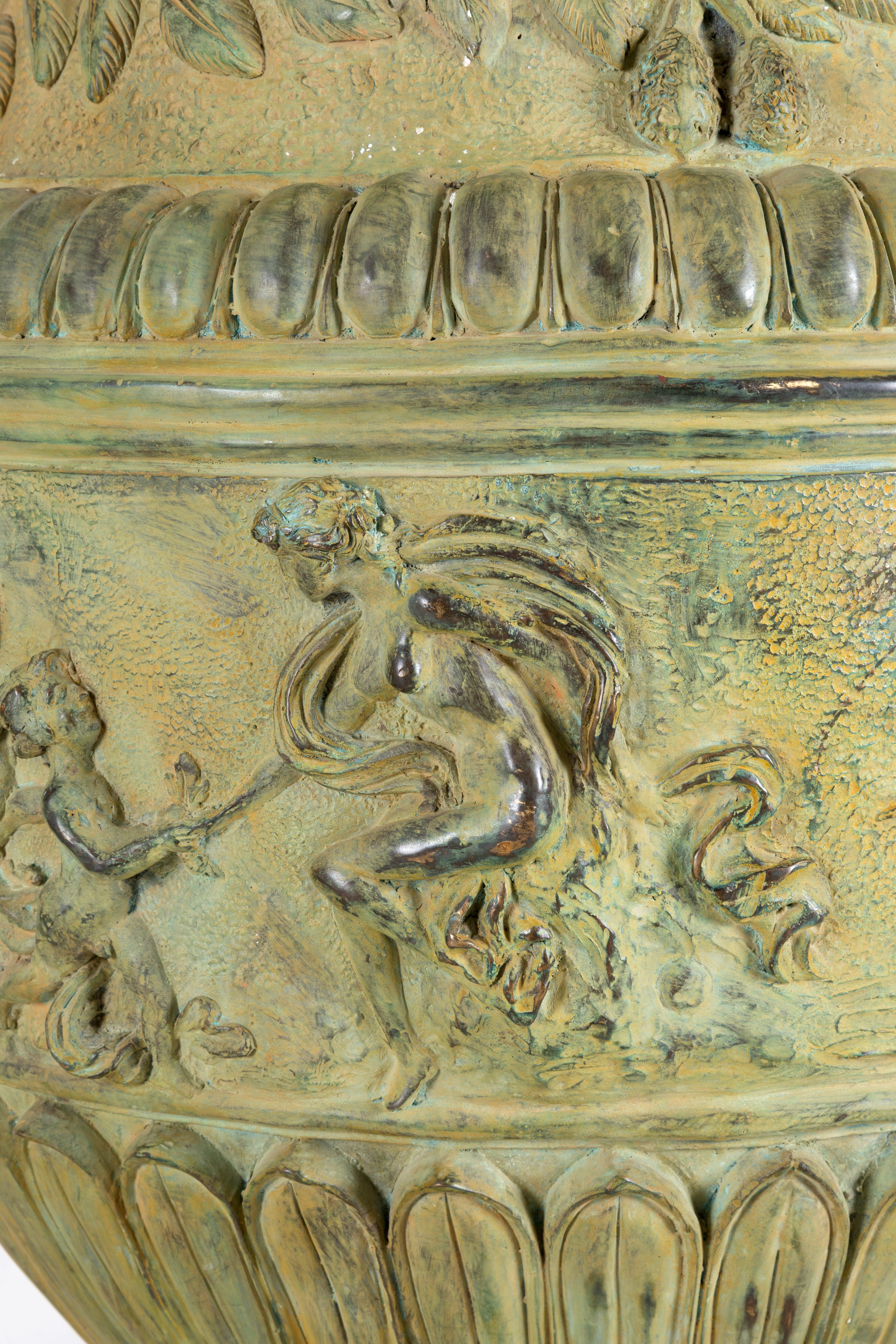 Coppia di vasi in bronzo, 123x73x56 cm ca.