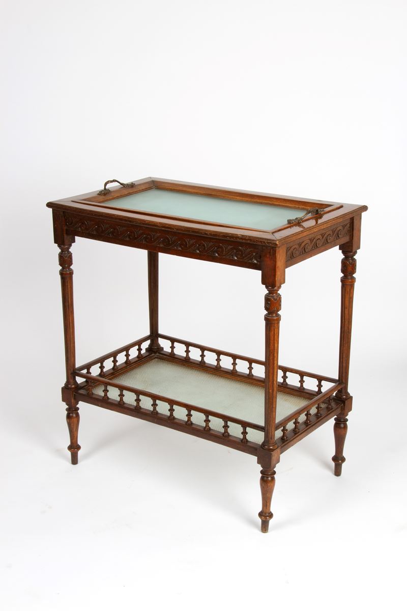 Tavolino porta vassoio