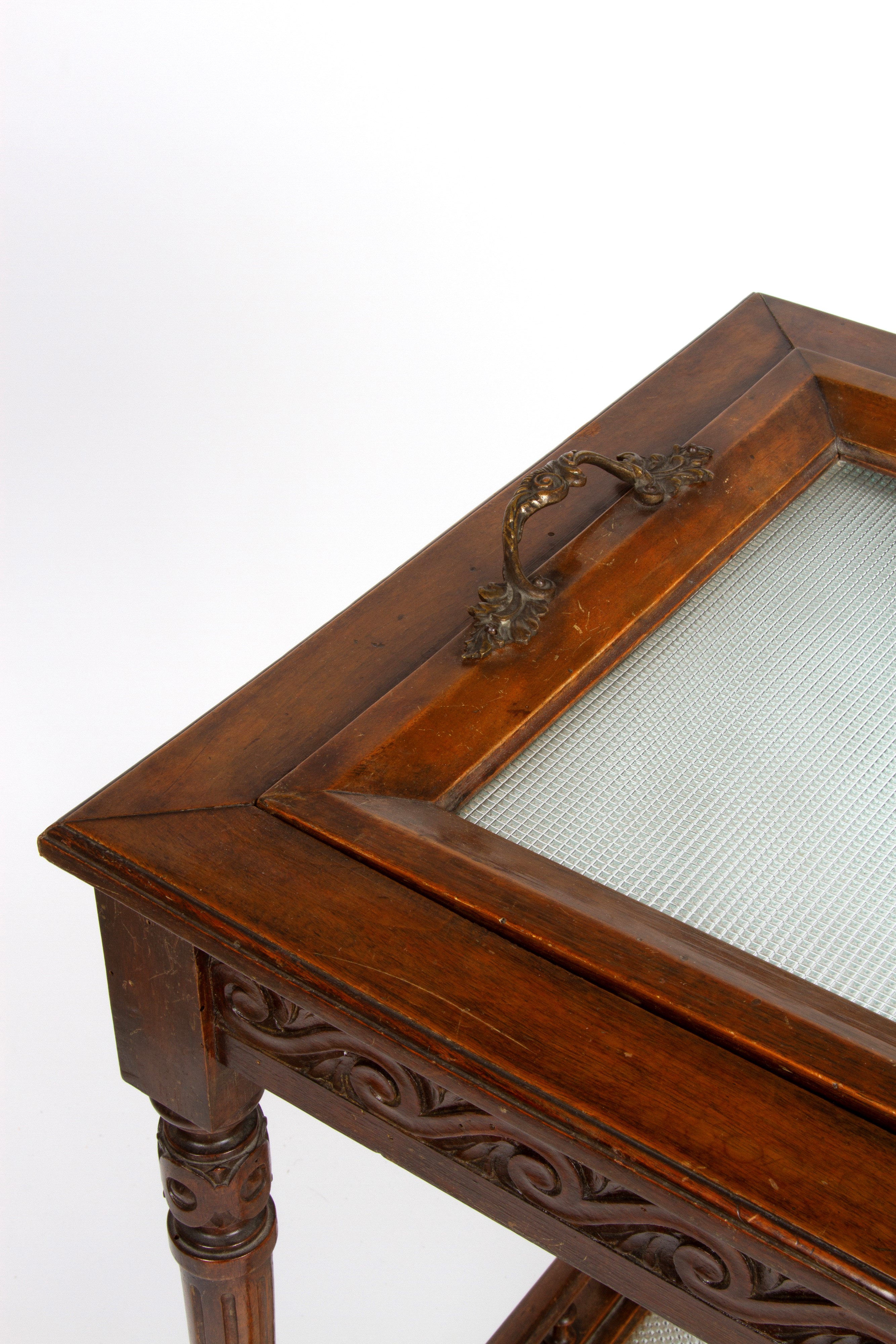 Tavolino porta vassoio