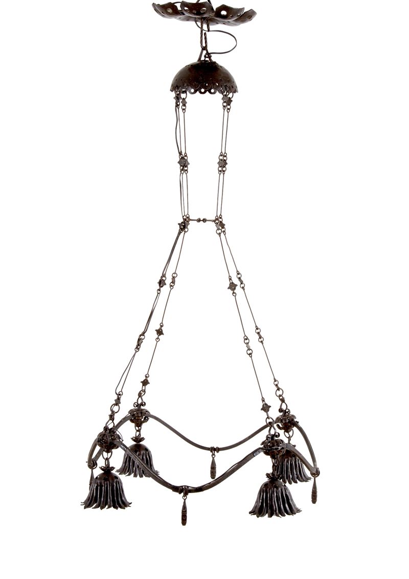 Alessandro Mazzucotelli - Lampadario in ferro battuto a quattro luci
