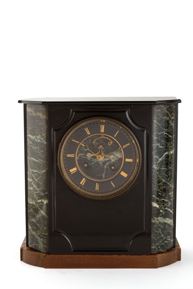 Orologio in marmo nero del Belgio e Verde Alpi, XX secolo