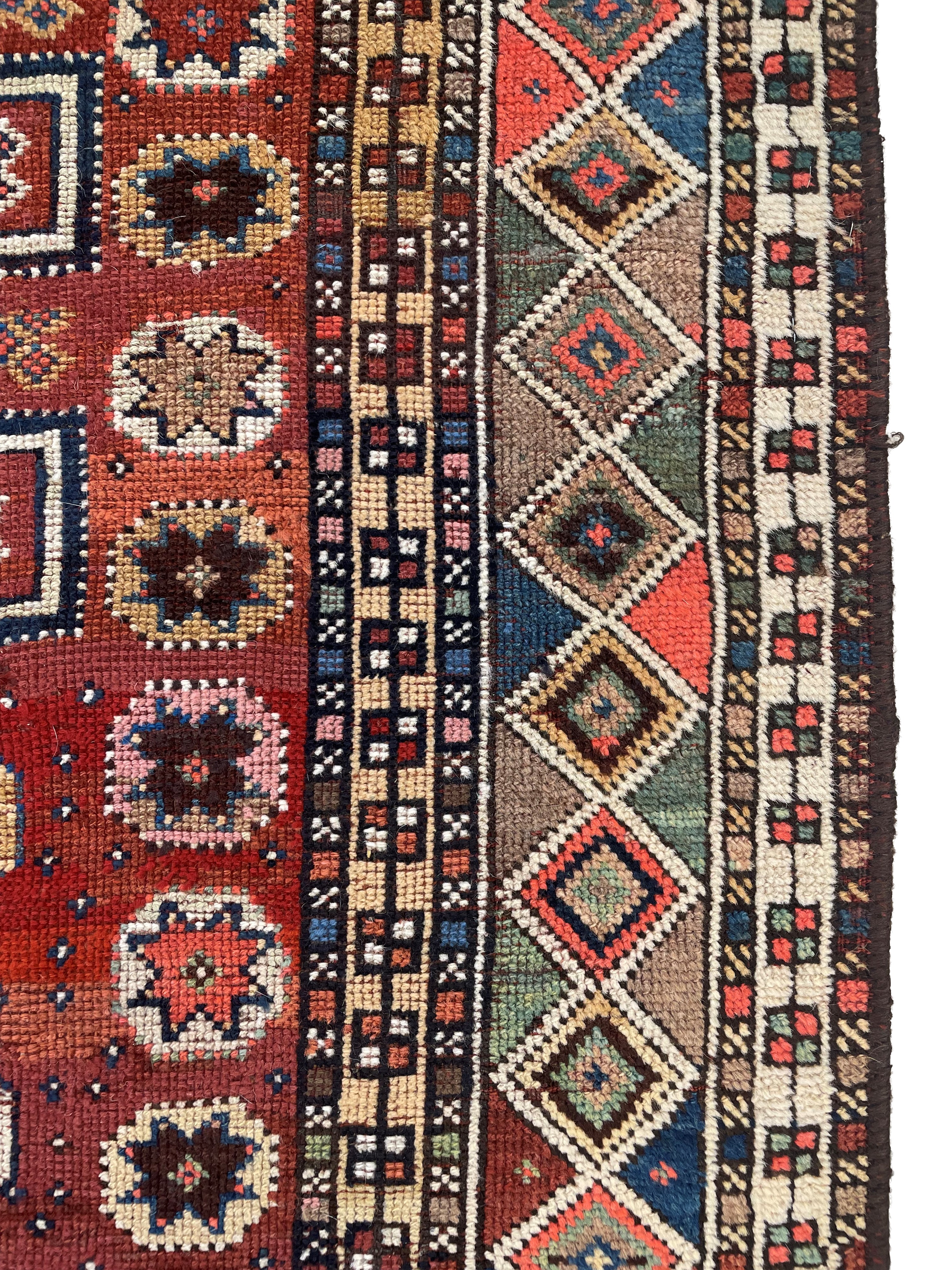 Tappeto Gucian Kurdo, Persia, Inizio XX secolo, 248x148 cm