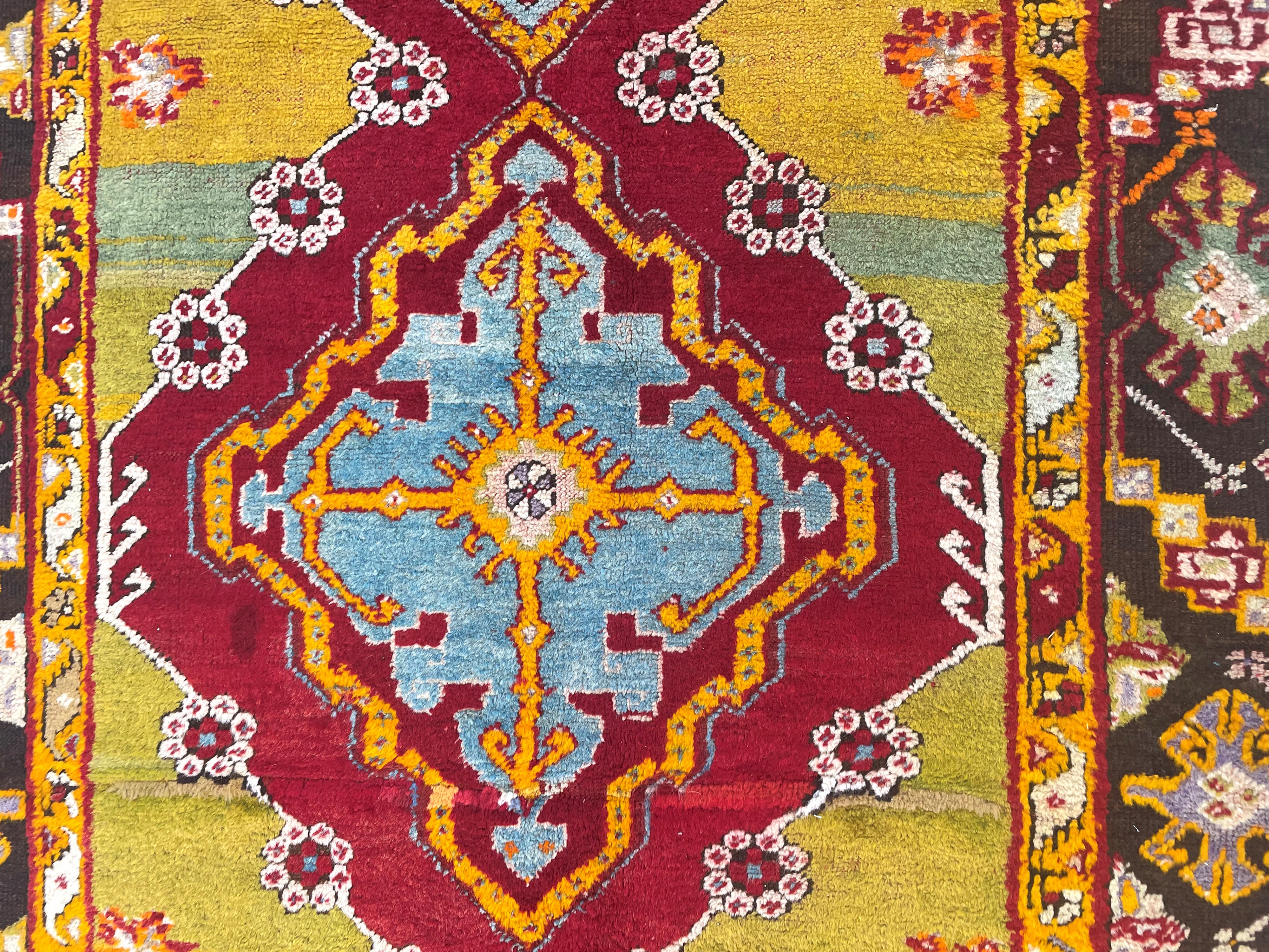 Tappeto Kirsheir, Anatolia occidentale, inizio XX secolo, 460x132 cm