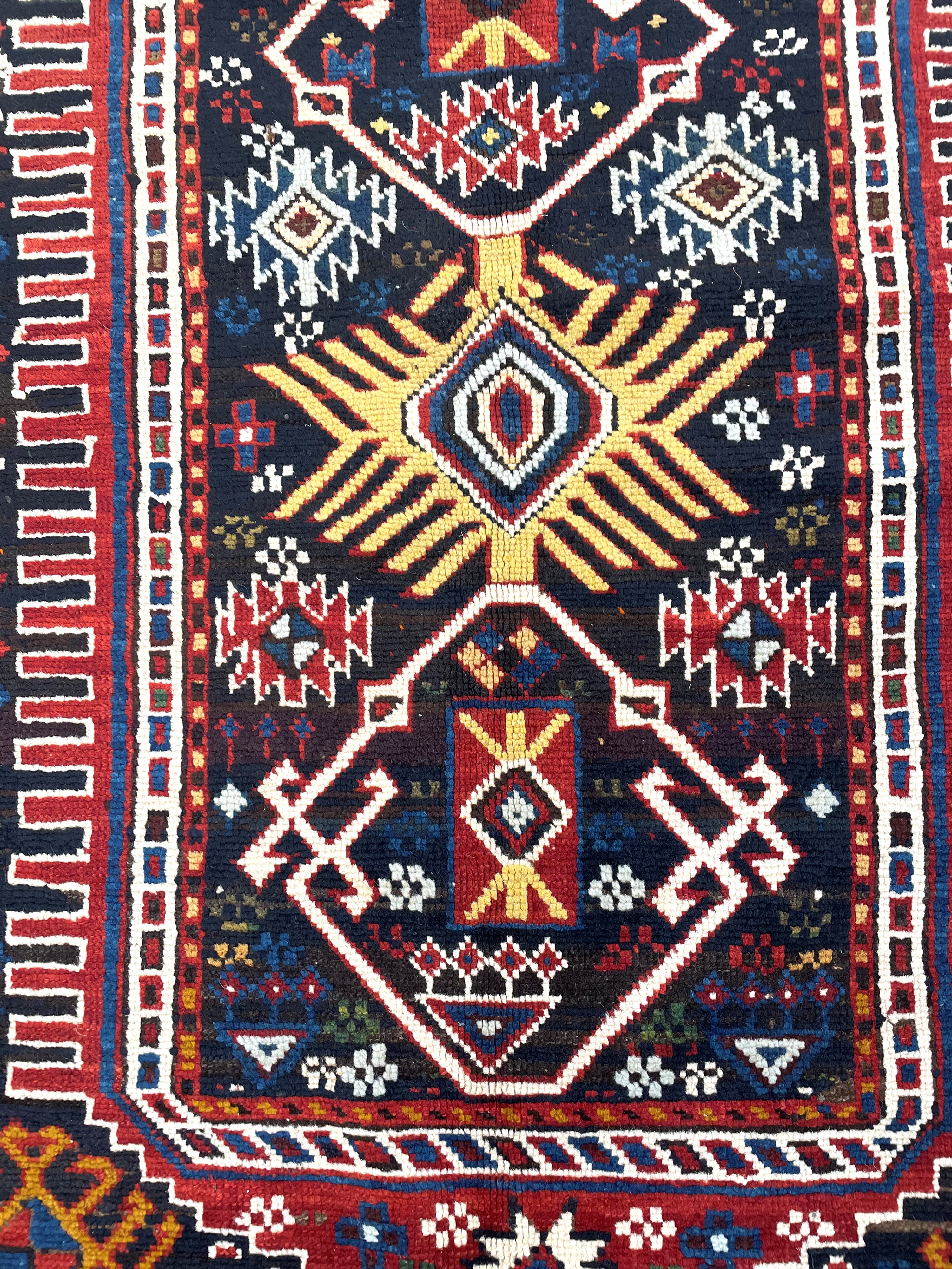 Tappeto Baku, Caucaso, fine XIX secolo, 290x140 cm