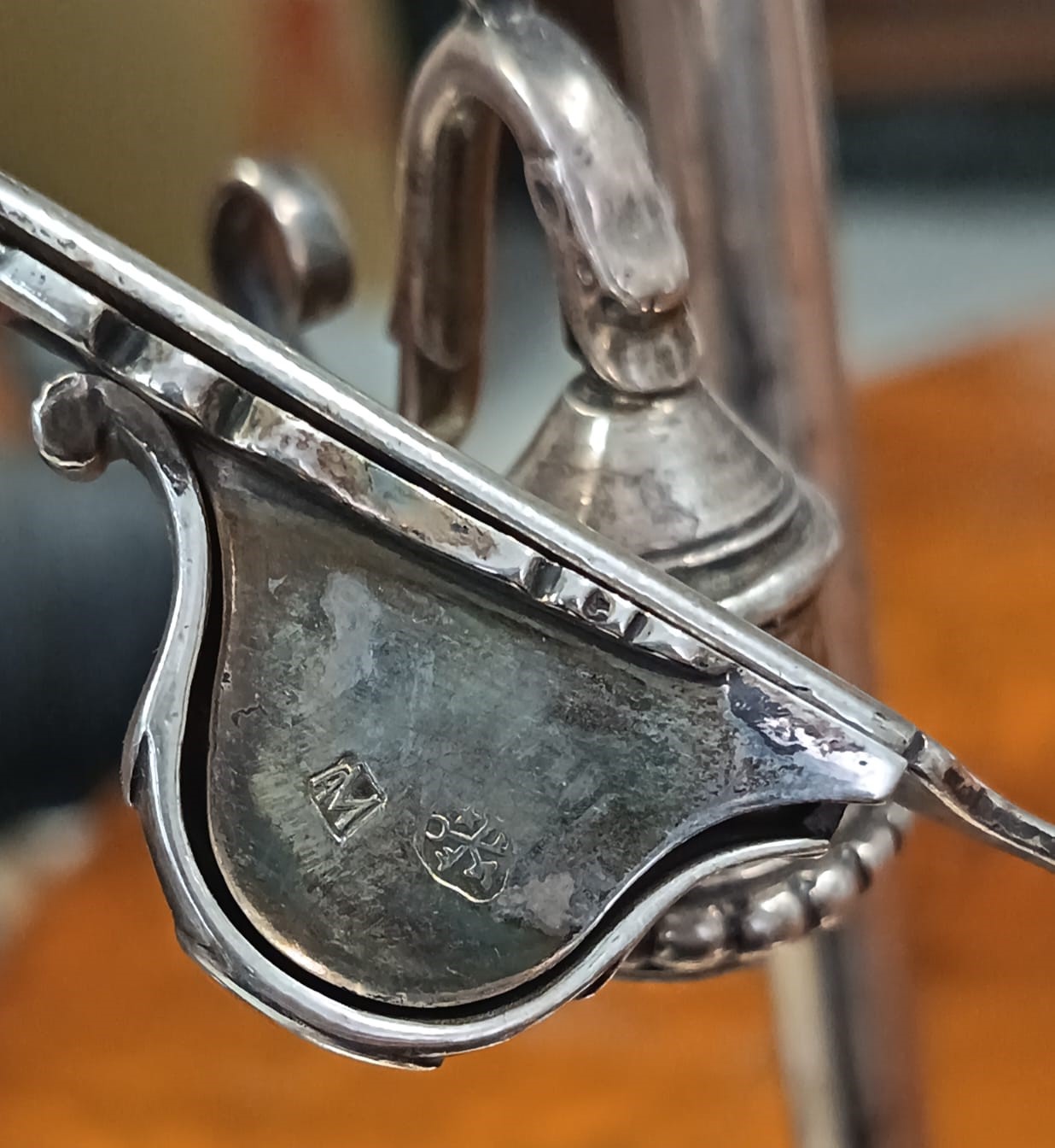 Lucerna romana in argento