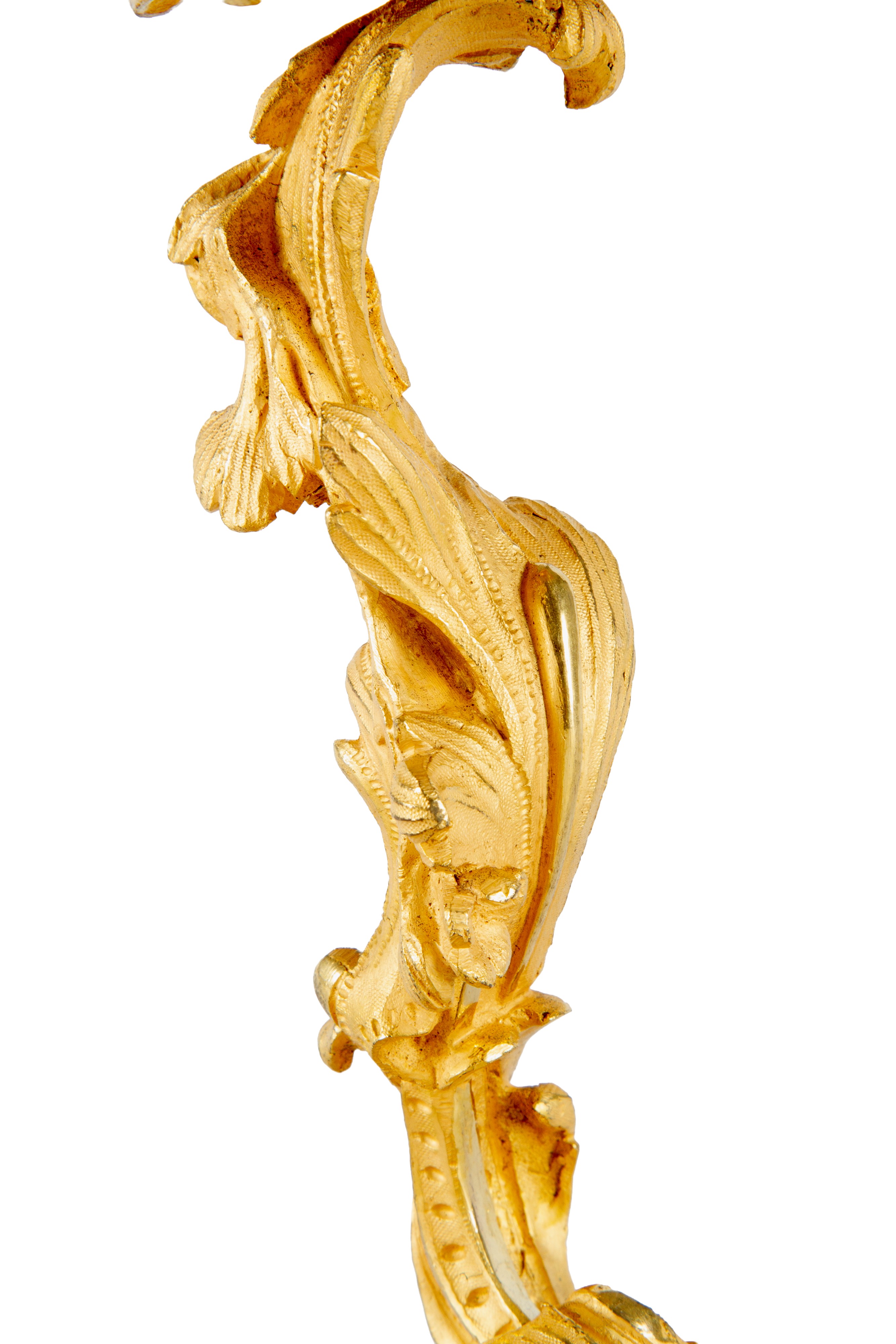 Coppia di candelieri, bronzo cesellato e dorato, XIX secolo
