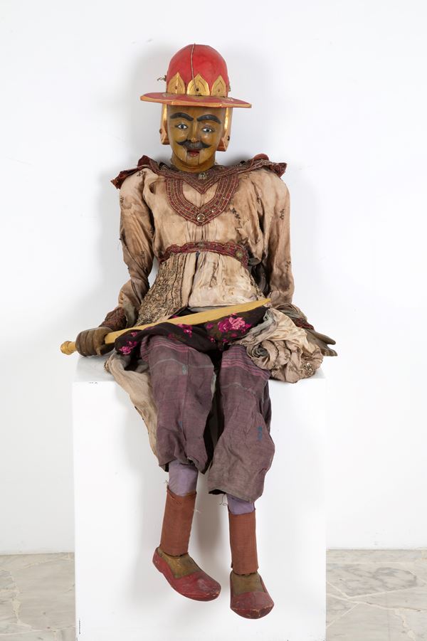Marionetta birmana in legno e stoffa