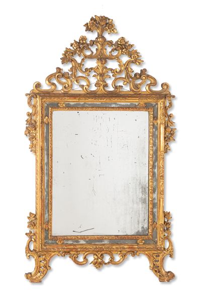Specchiera con cimasa, legno intagliato traforato e dorato, inizi XIX secolo