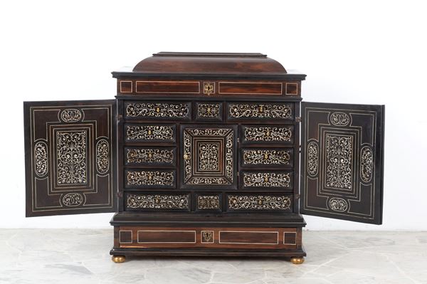 Inlaid and threaded coin cabinet