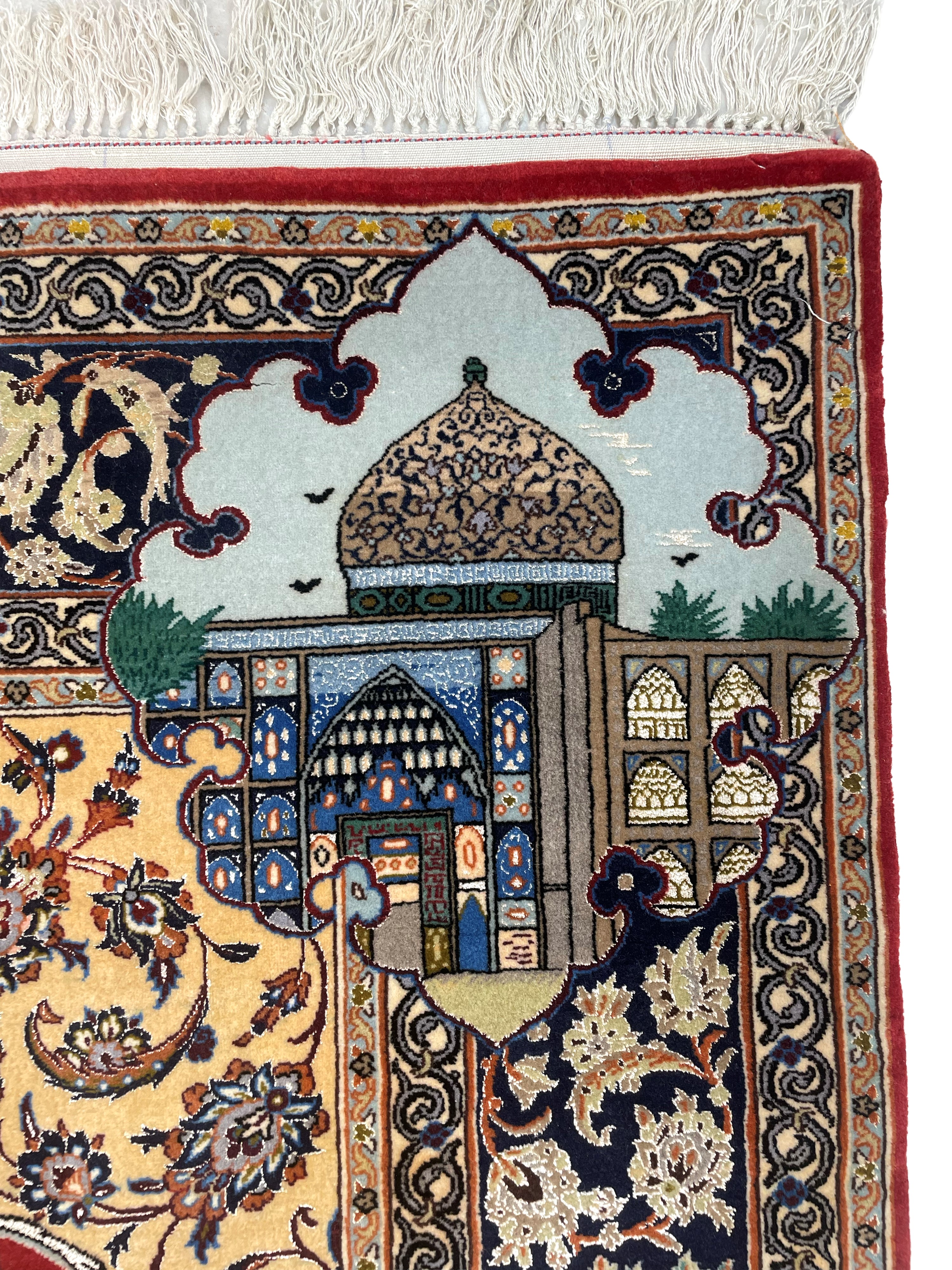 Maestro Vaseghi, Tappeto Isfahan extra fine in lana e seta (Persia), firma e datazione fine XX se...