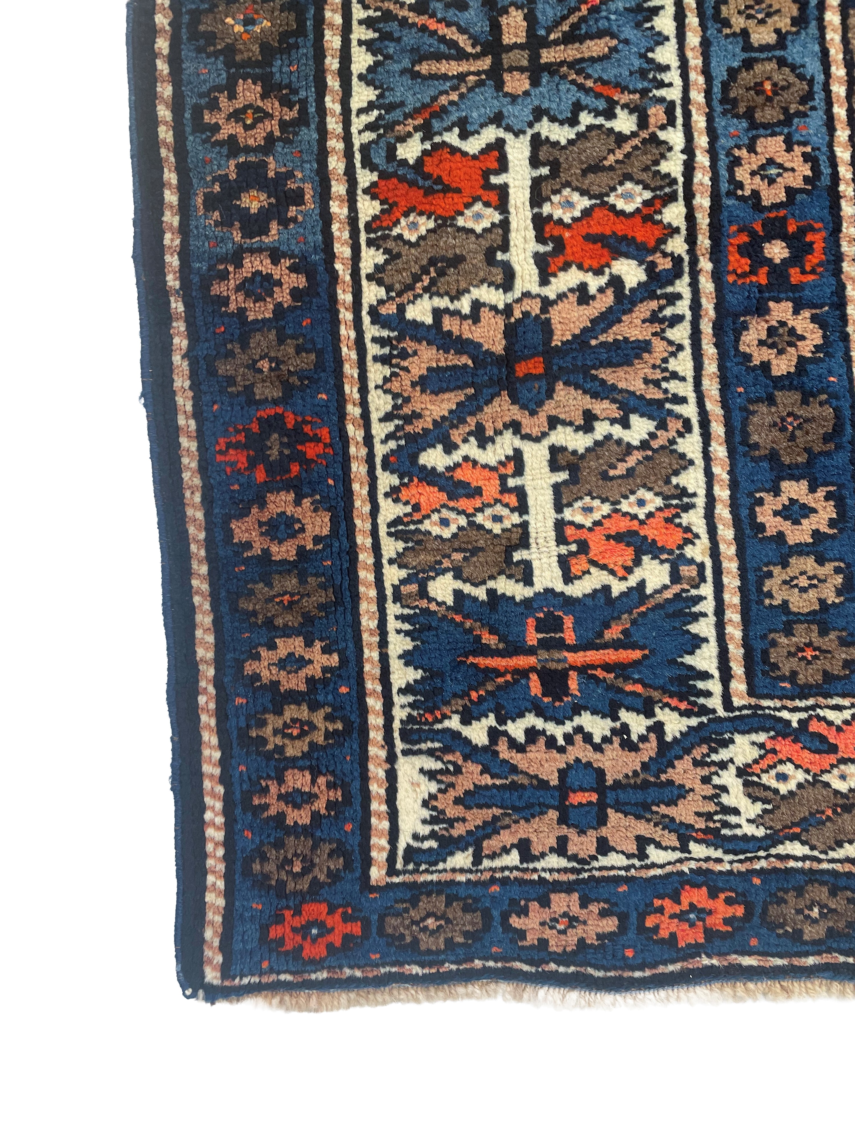 Zairkour (Caucaso), Tappeto datato 1905, 320×170 cm circa