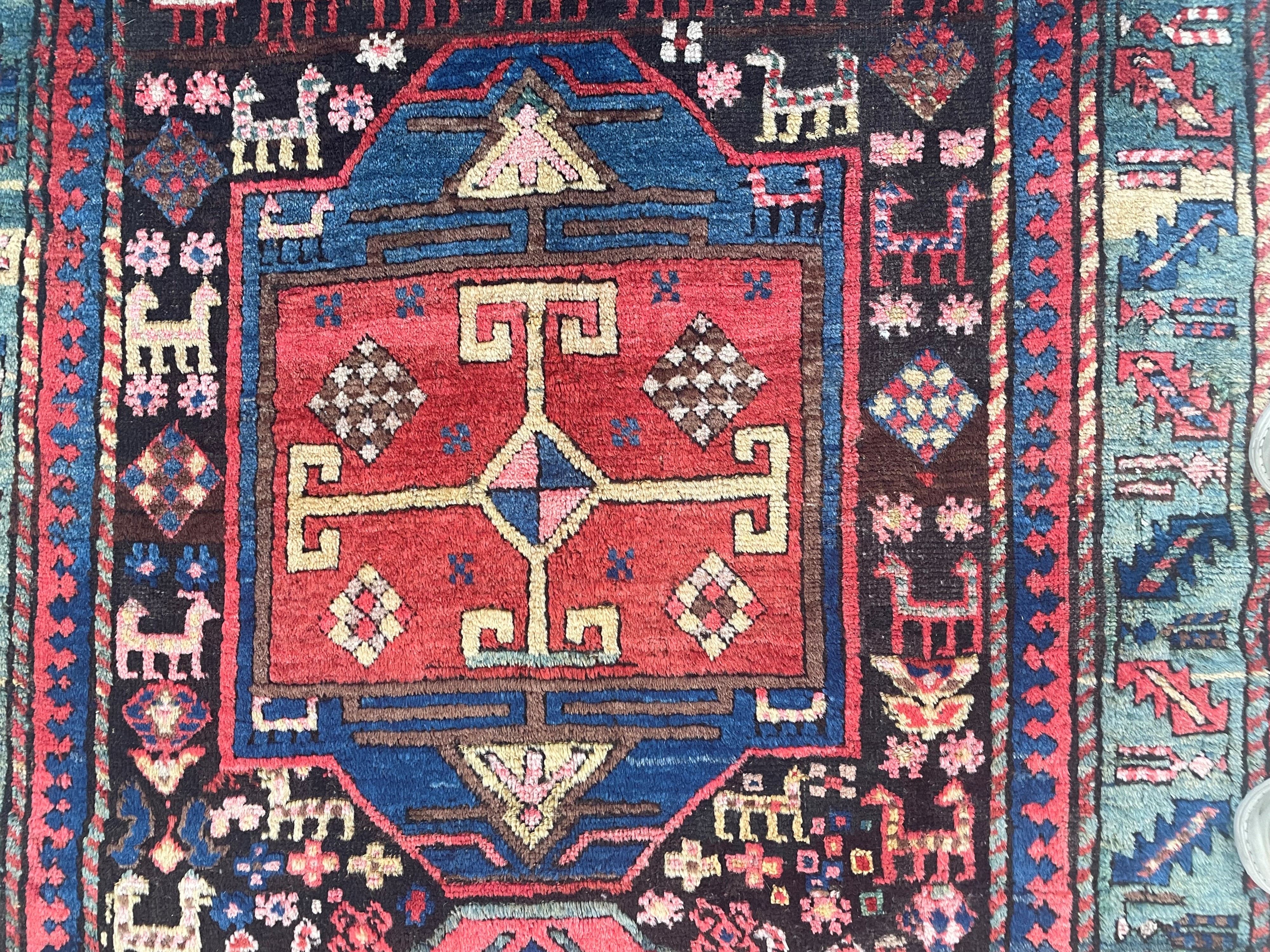 Tappeto Kazak del Caucaso, campo in vello, circa 1900