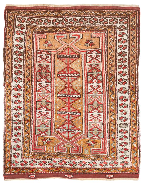 Bergama Area rug
