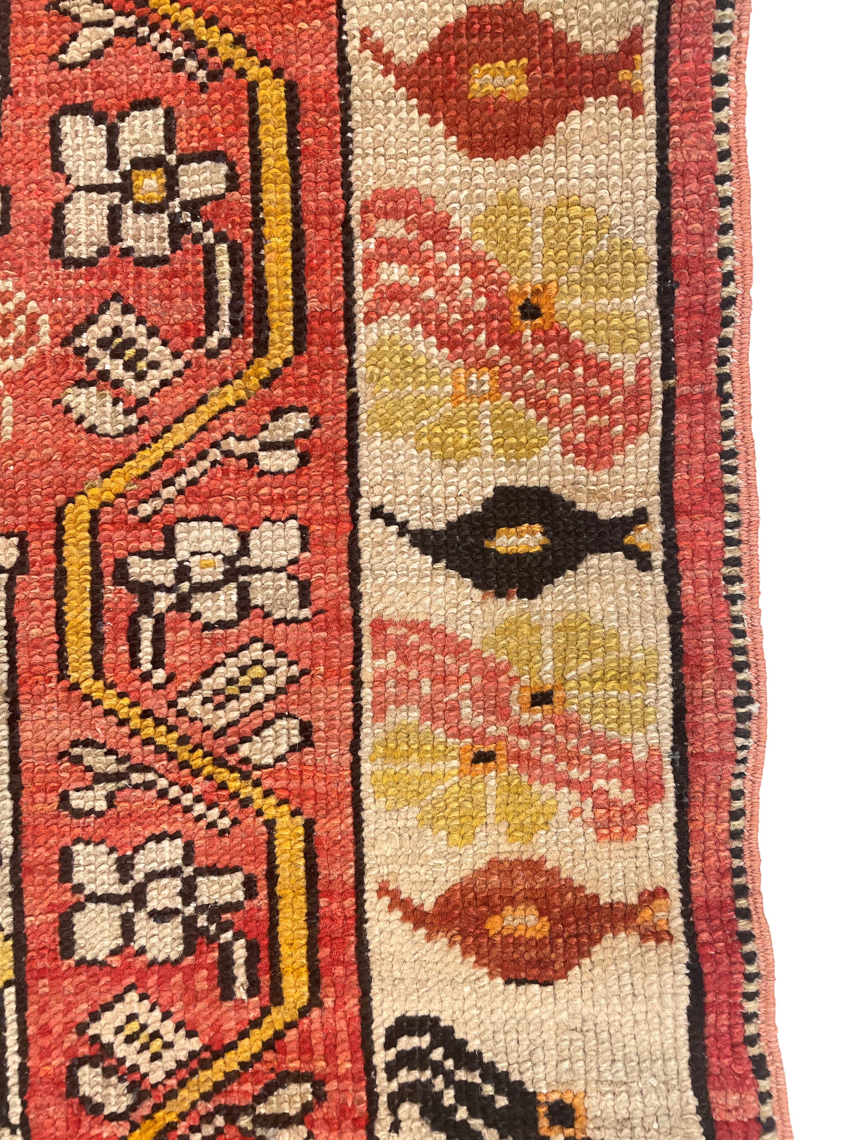 Tappeto Ghiordes, Anatolia occidentale (prima metà del XX secolo), cm 170x106 ca.