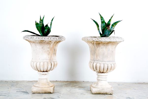 Pair of vases