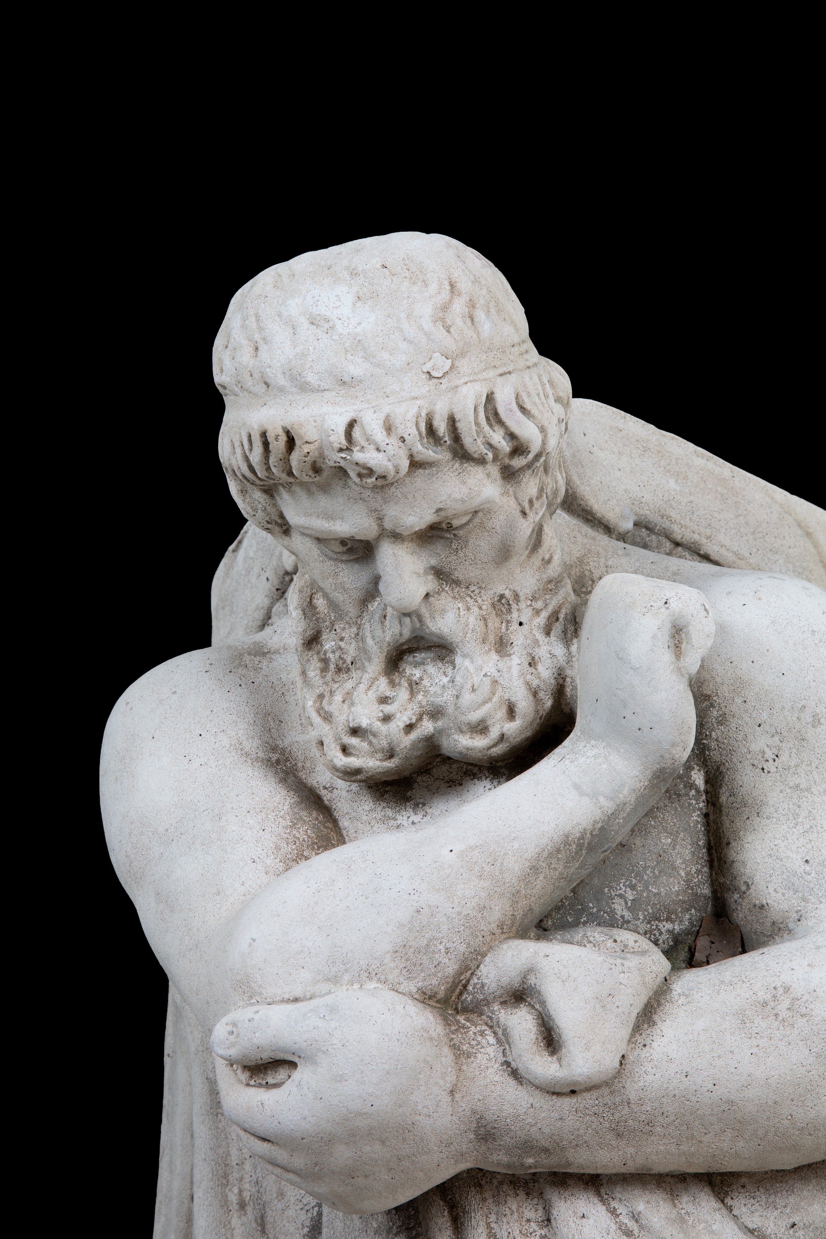 Coppia di lesene, figure maschili, pietra composita, XX secolo