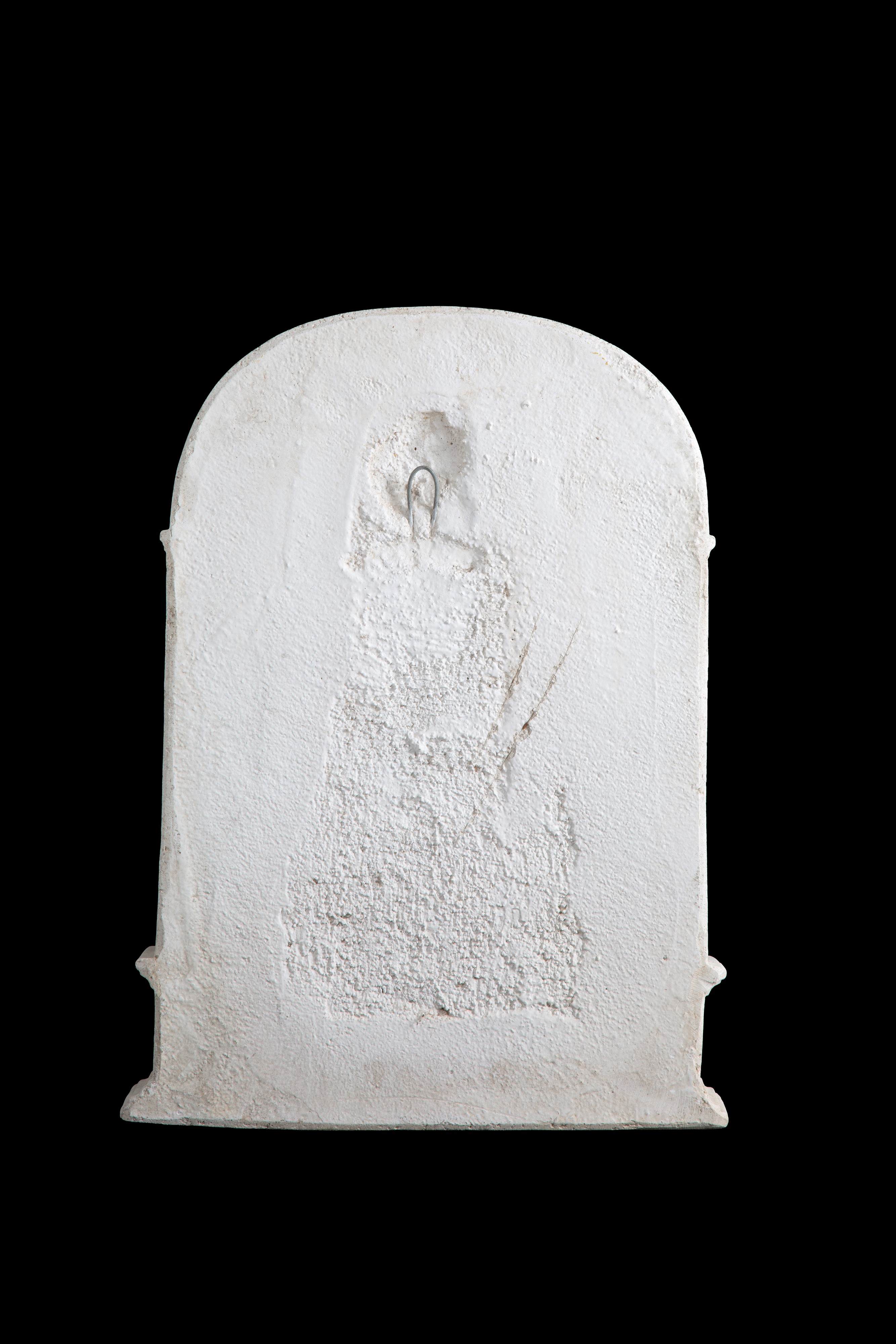 Rilievo, Madonna con Bambino, pietra composita (XX secolo)