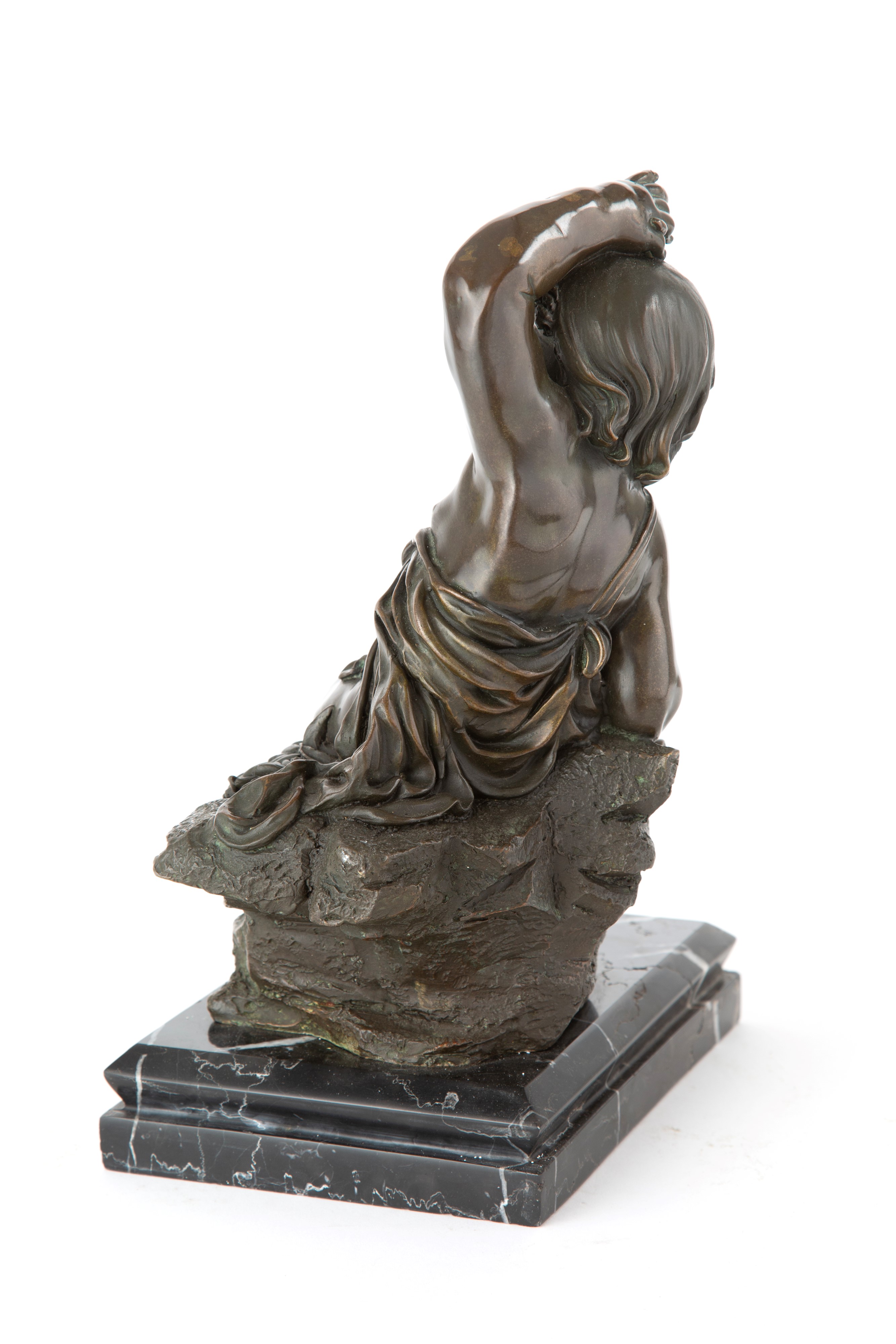 Scultura, Putto in bronzo con base in marmo (XX secolo)
