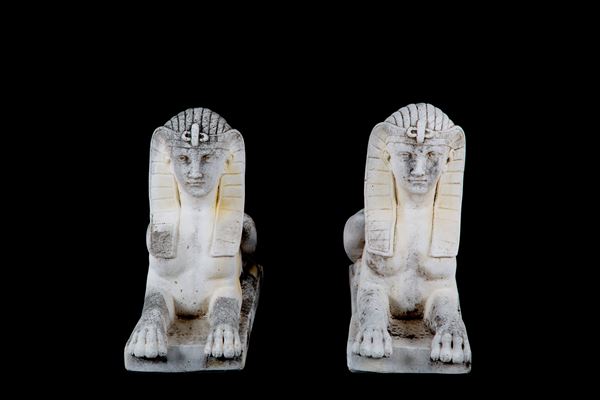 Pair of sculptures "SPHINGES"