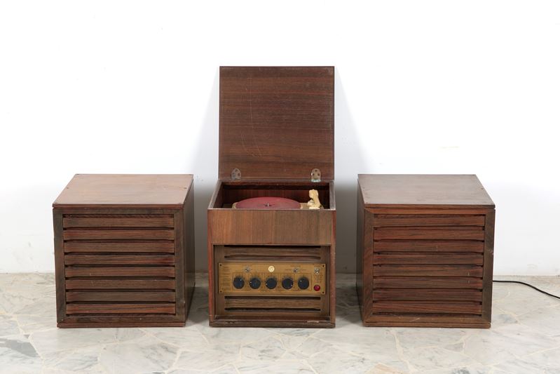 GELOSO, Complesso stereofonico in tre elementi con due casse in legno