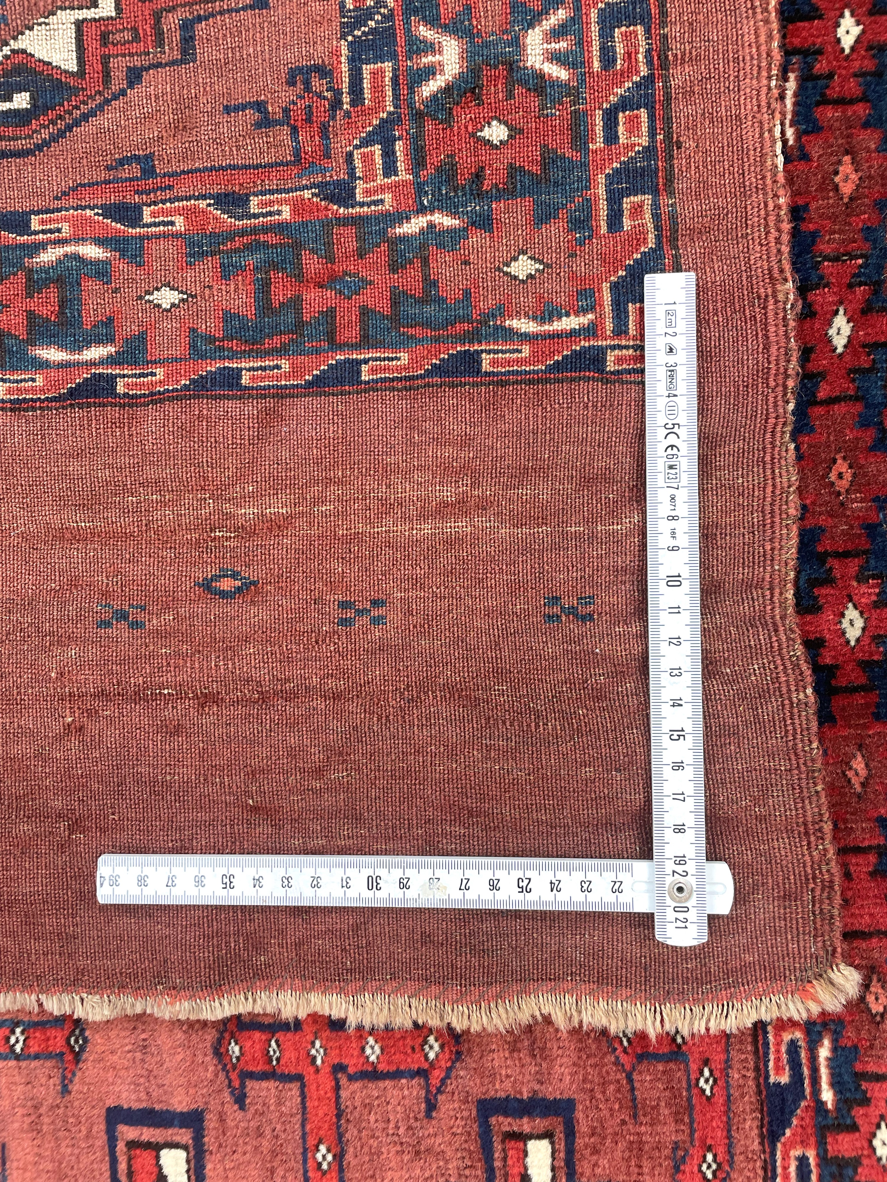 Tappeto Yomut Chuval, Turkestan occidentale, XIX secolo