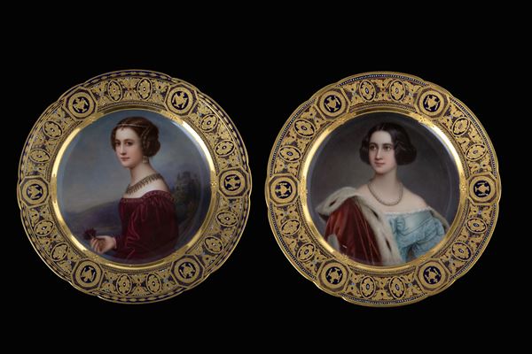 Pair of plates