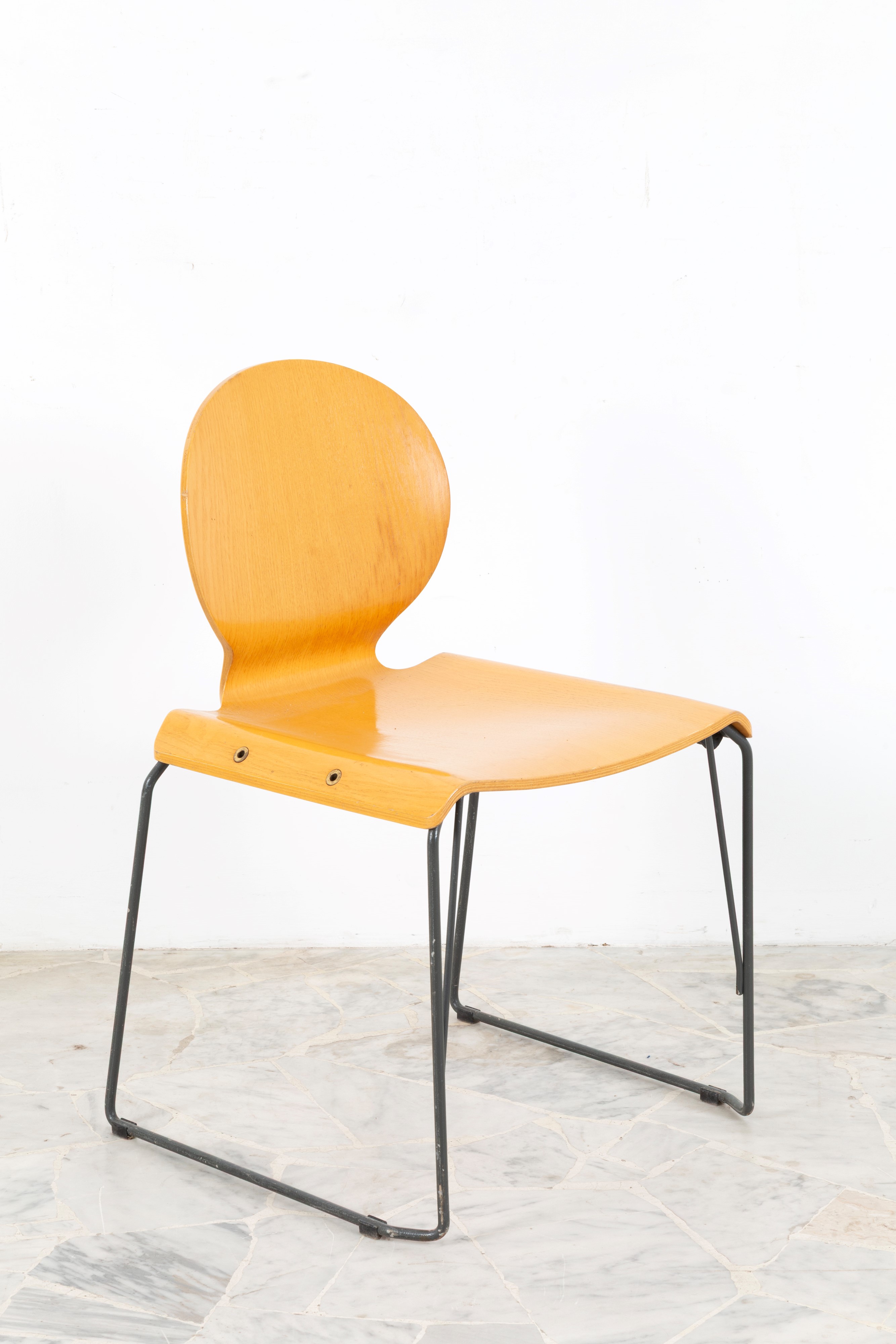 Tobia Scarpa - Sette sedie Wire impilabili