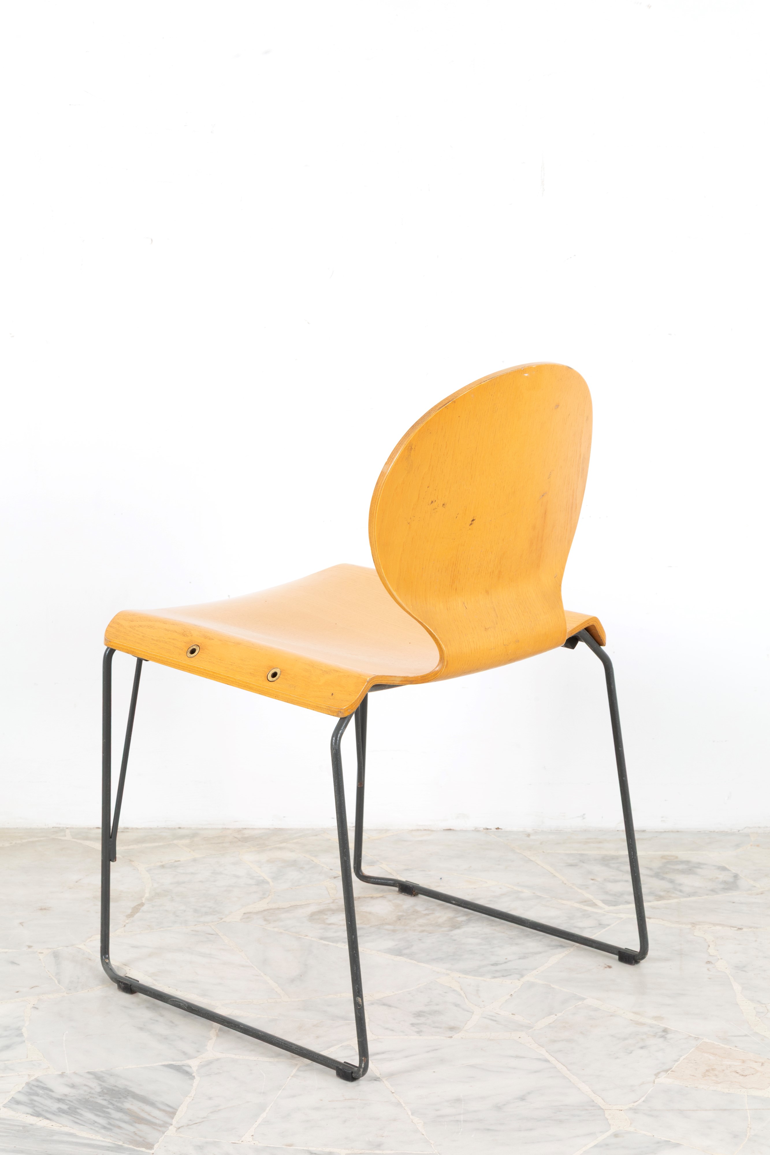 Tobia Scarpa - Sette sedie Wire impilabili