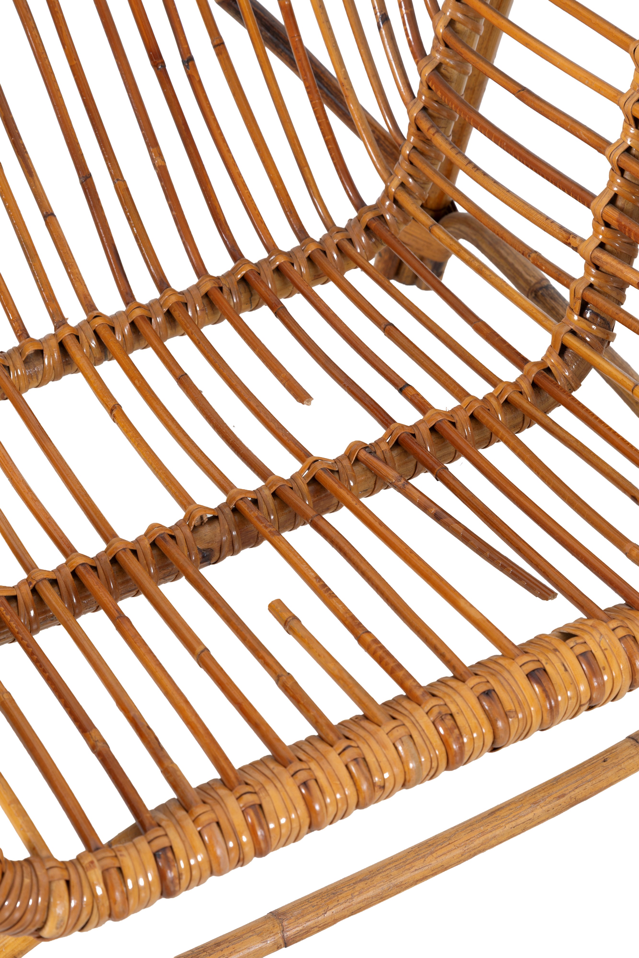 Gervasoni, Set da giardino in rattan: due poltrone e tavolino rotondo (anni '70)