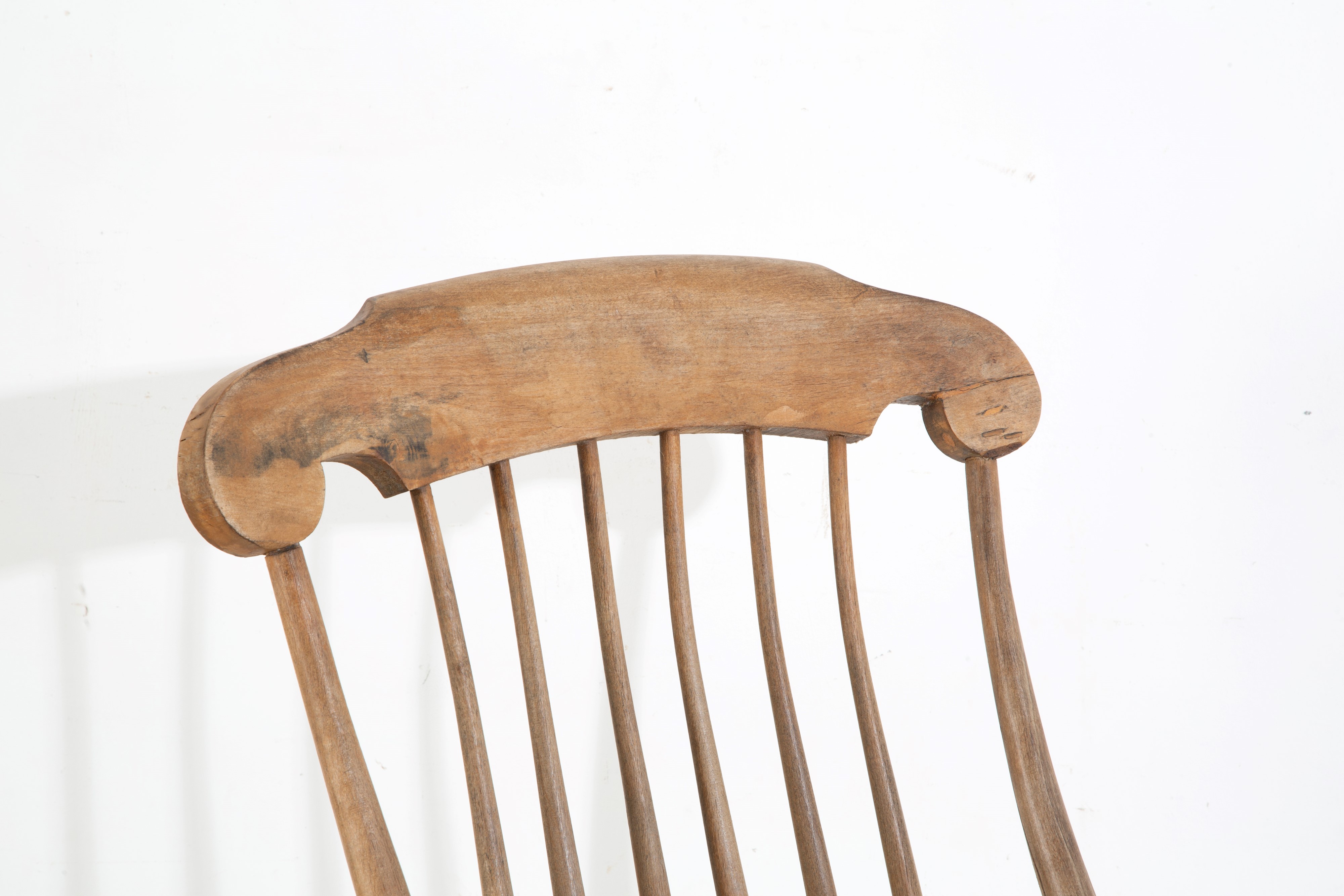 Sedia a dondolo in legno, inizio XX secolo