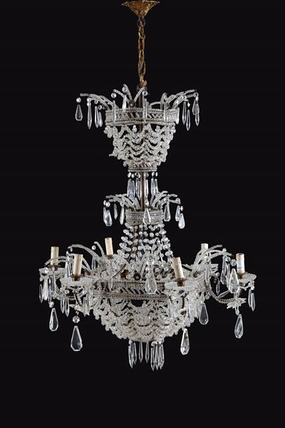 Lampadario a sei luci a cestello, ferro con perline e pendenti in vetro (fine XIX-inizi XX secolo...