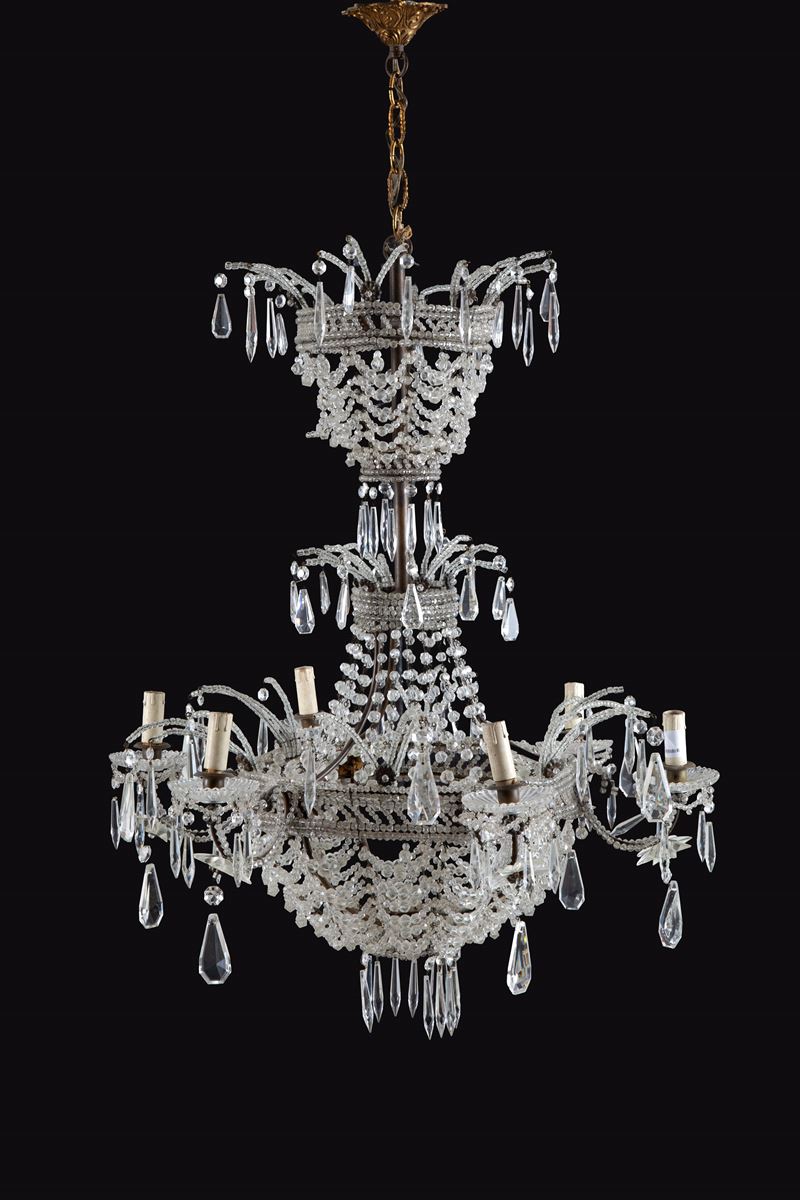 Lampadario a sei luci a cestello, ferro con perline e pendenti in vetro (fine XIX-inizi XX secolo...